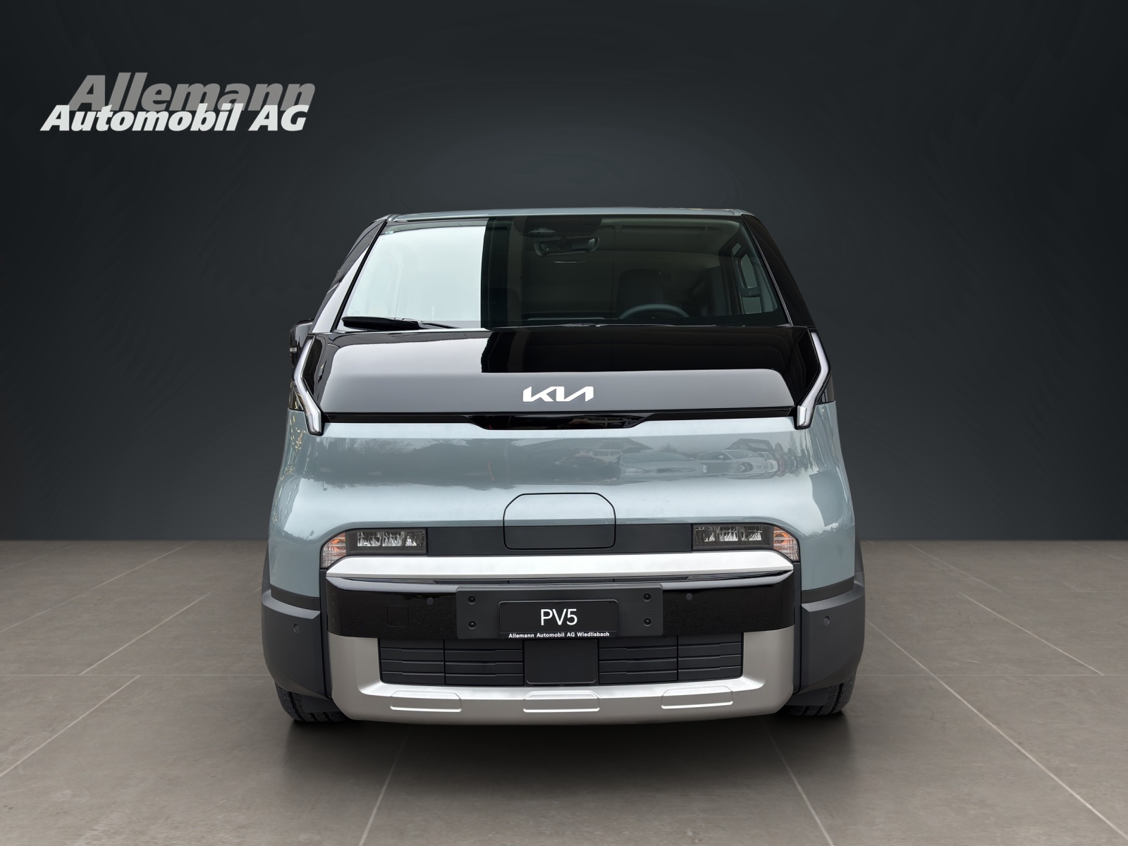 KIA PV5 Passenger 71.2 kWh Plus-image-1