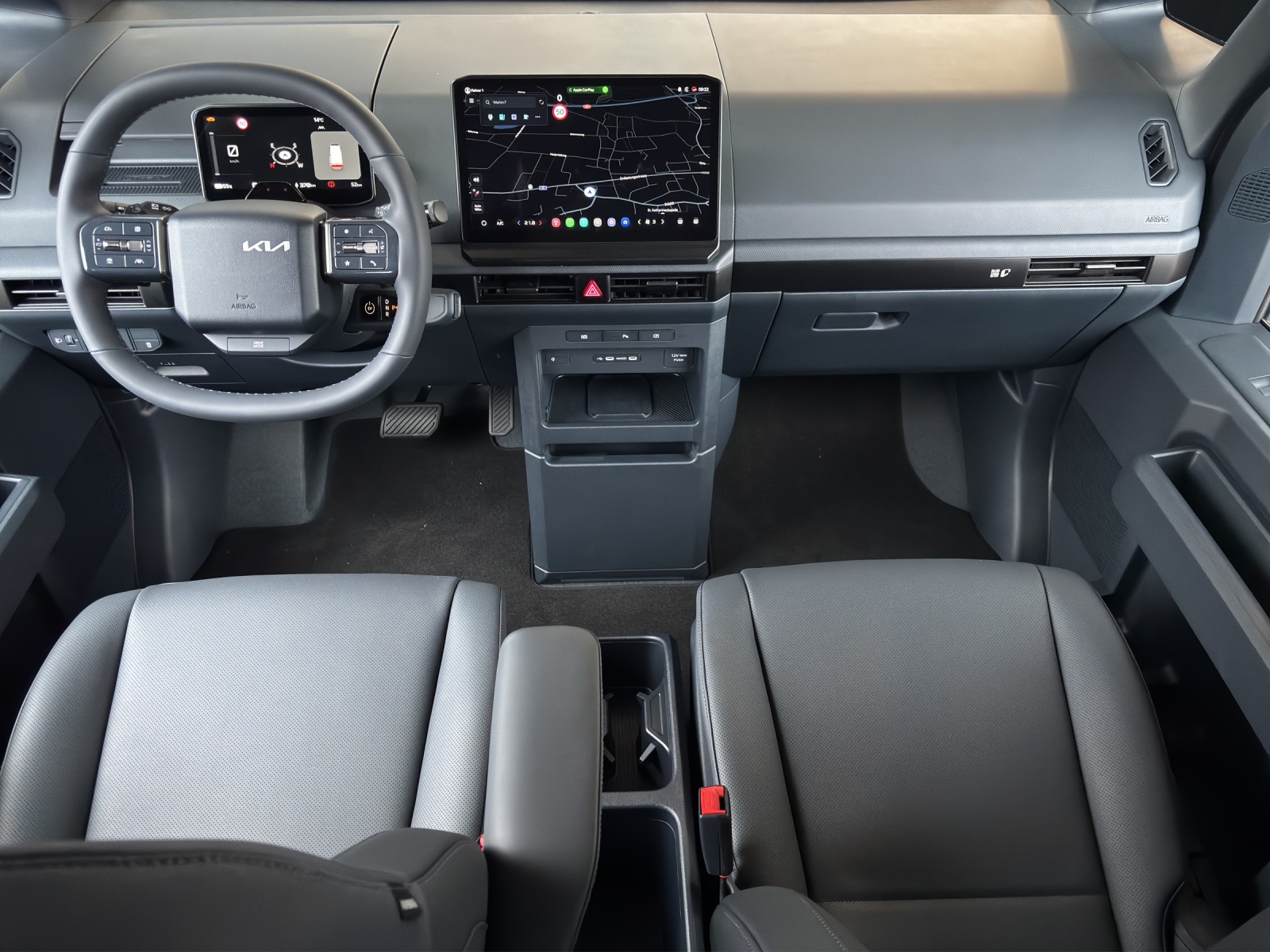 KIA PV5 Passenger 71.2 kWh Plus-image-9