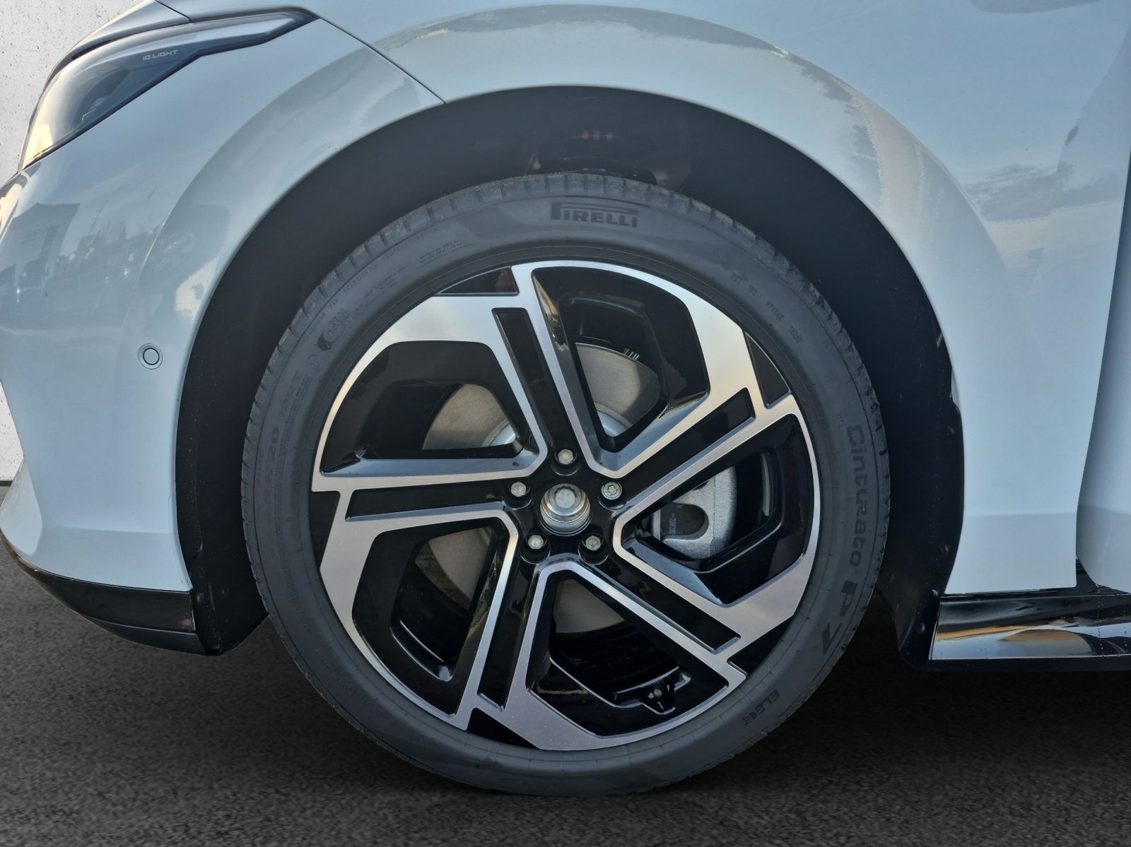 VW ID.7 Tourer GTX 86 kWh GTX United 4 Motion-image-15