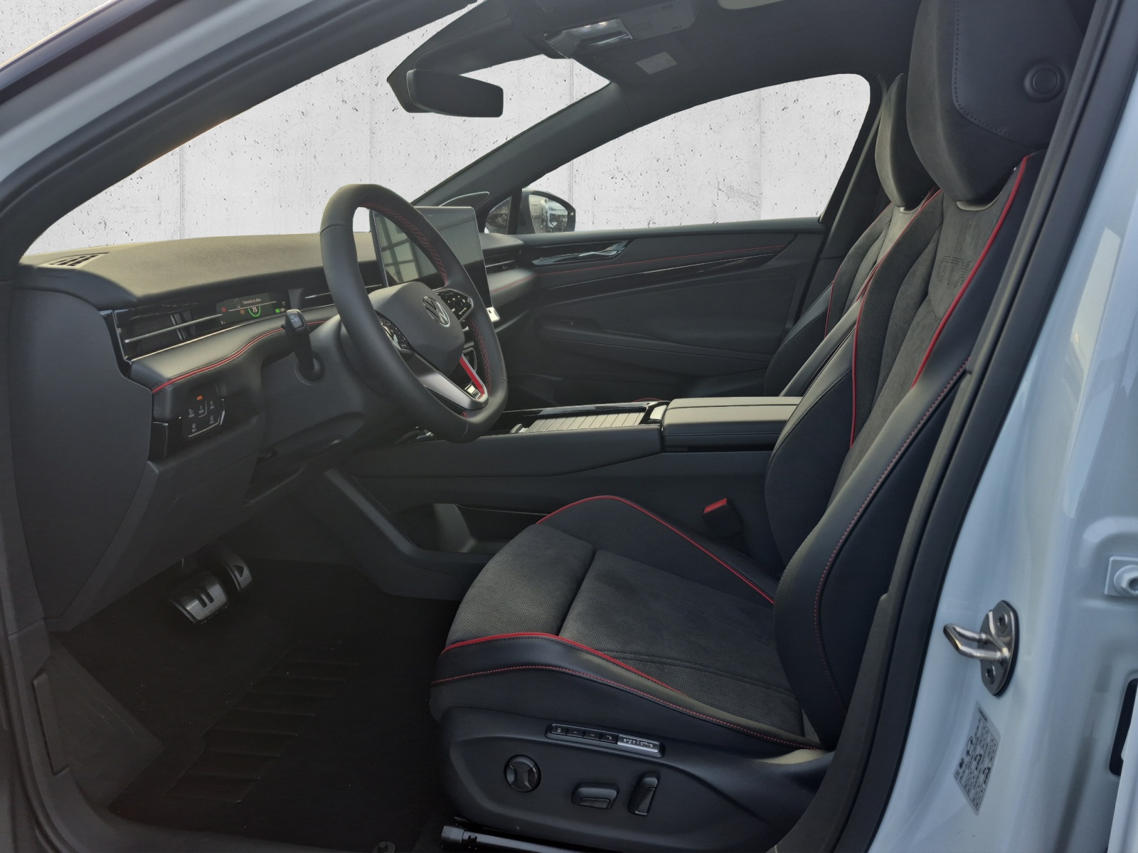 VW ID.7 Tourer GTX 86 kWh GTX United 4 Motion-image-8