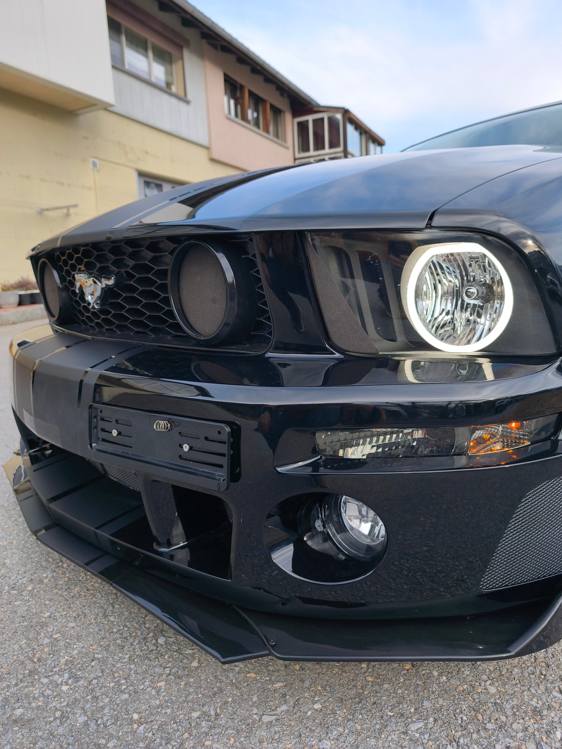 FORD Mustang GT-image-8