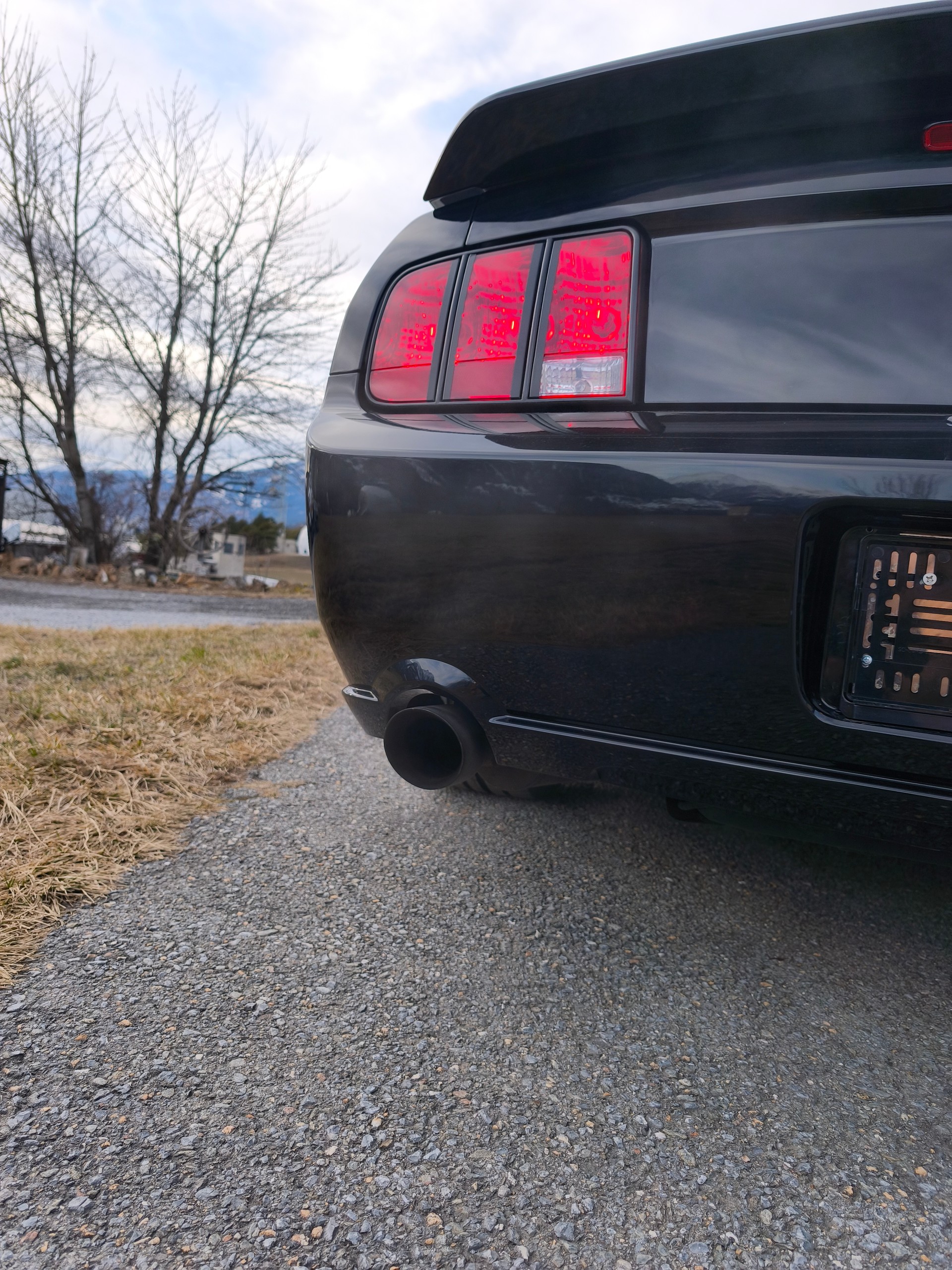 FORD Mustang GT-image-5