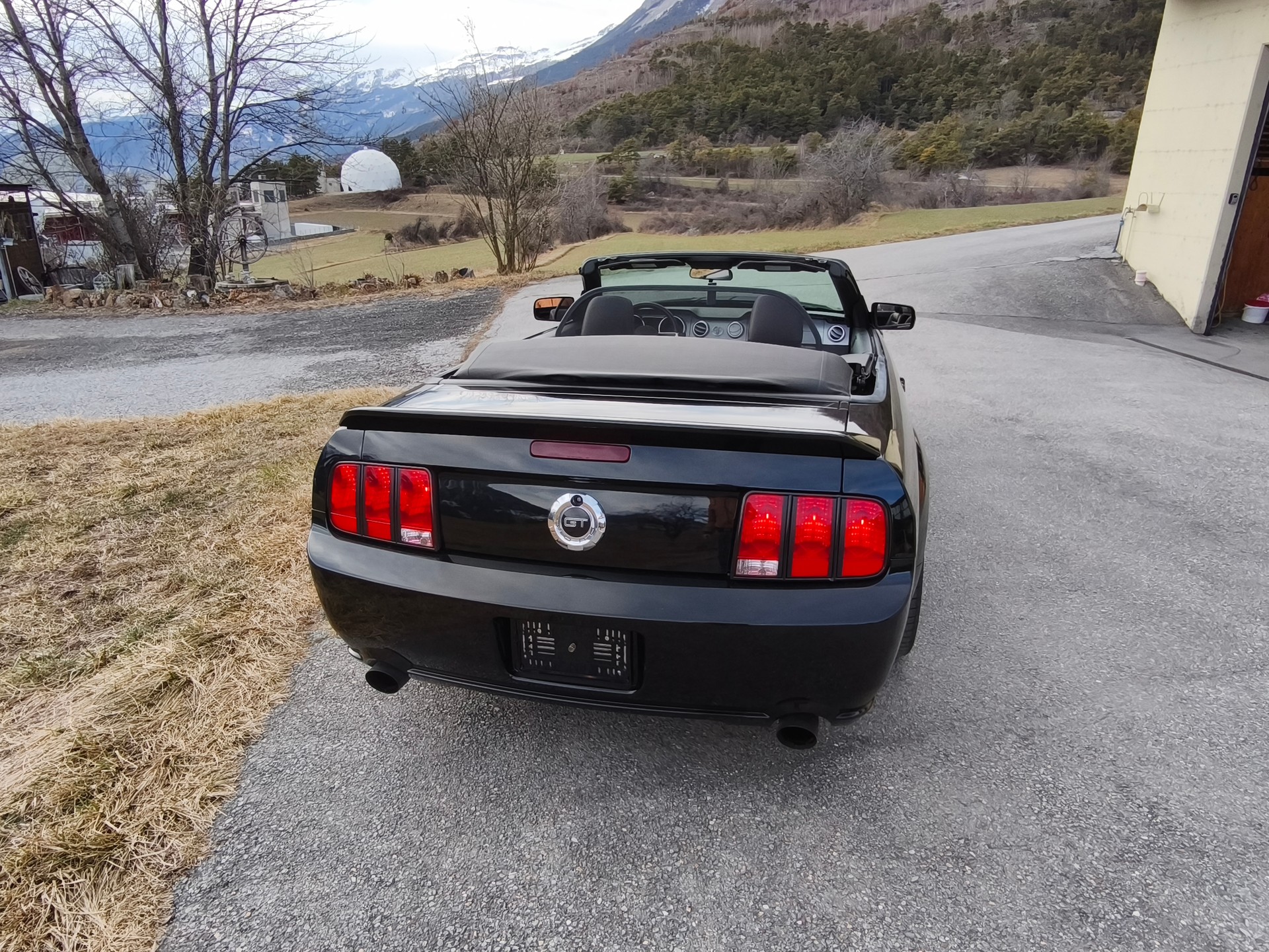 FORD Mustang GT-image-16