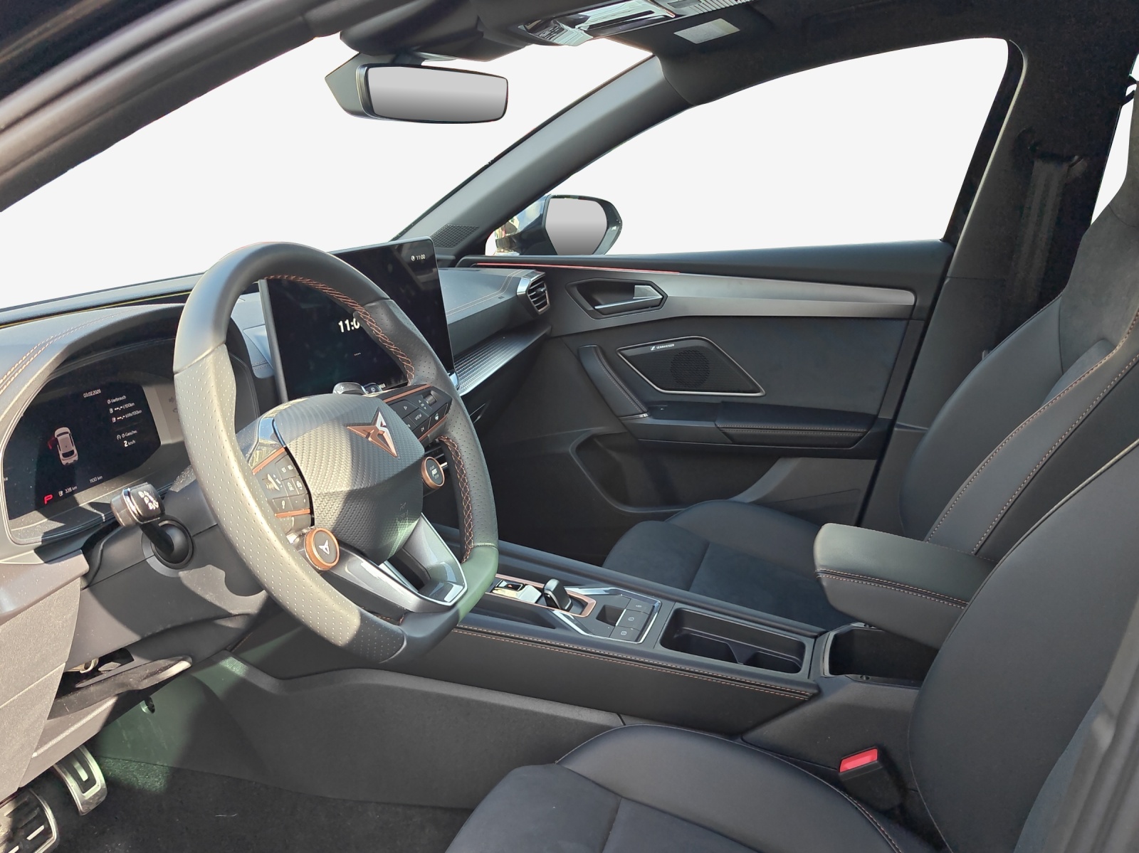 CUPRA LEON 1.5 e-HYBRID pHEV Black Symphony DSG-image-8