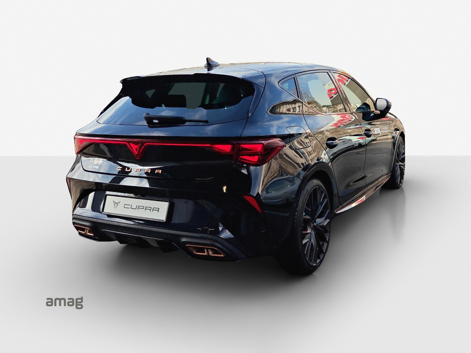 CUPRA LEON 1.5 e-HYBRID pHEV Black Symphony DSG-image-5