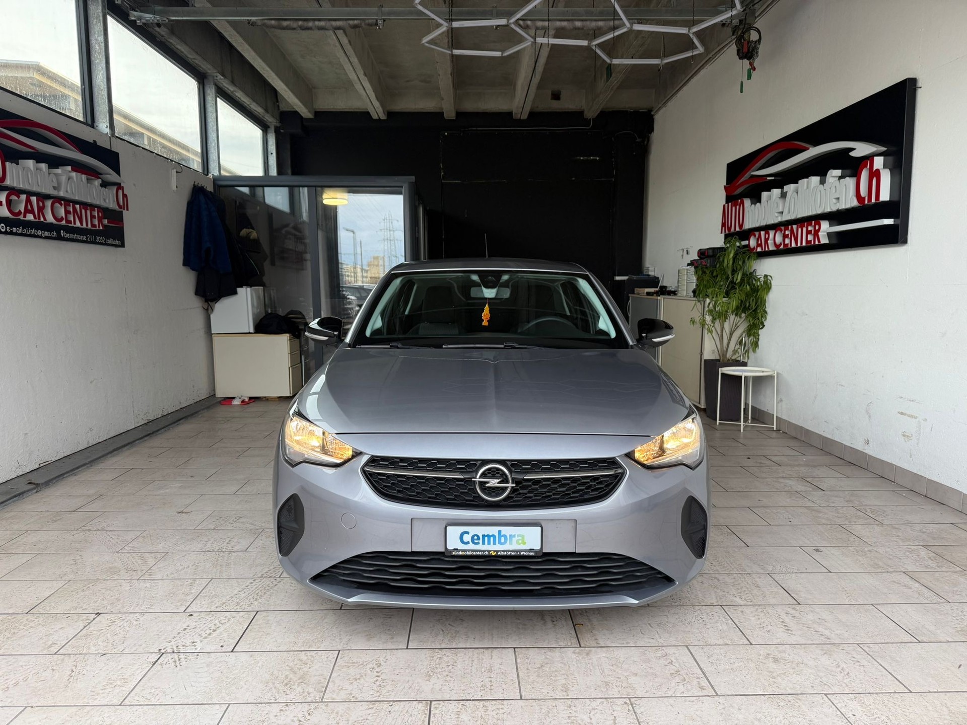 OPEL Corsa 1.2 TP Edition-image-11