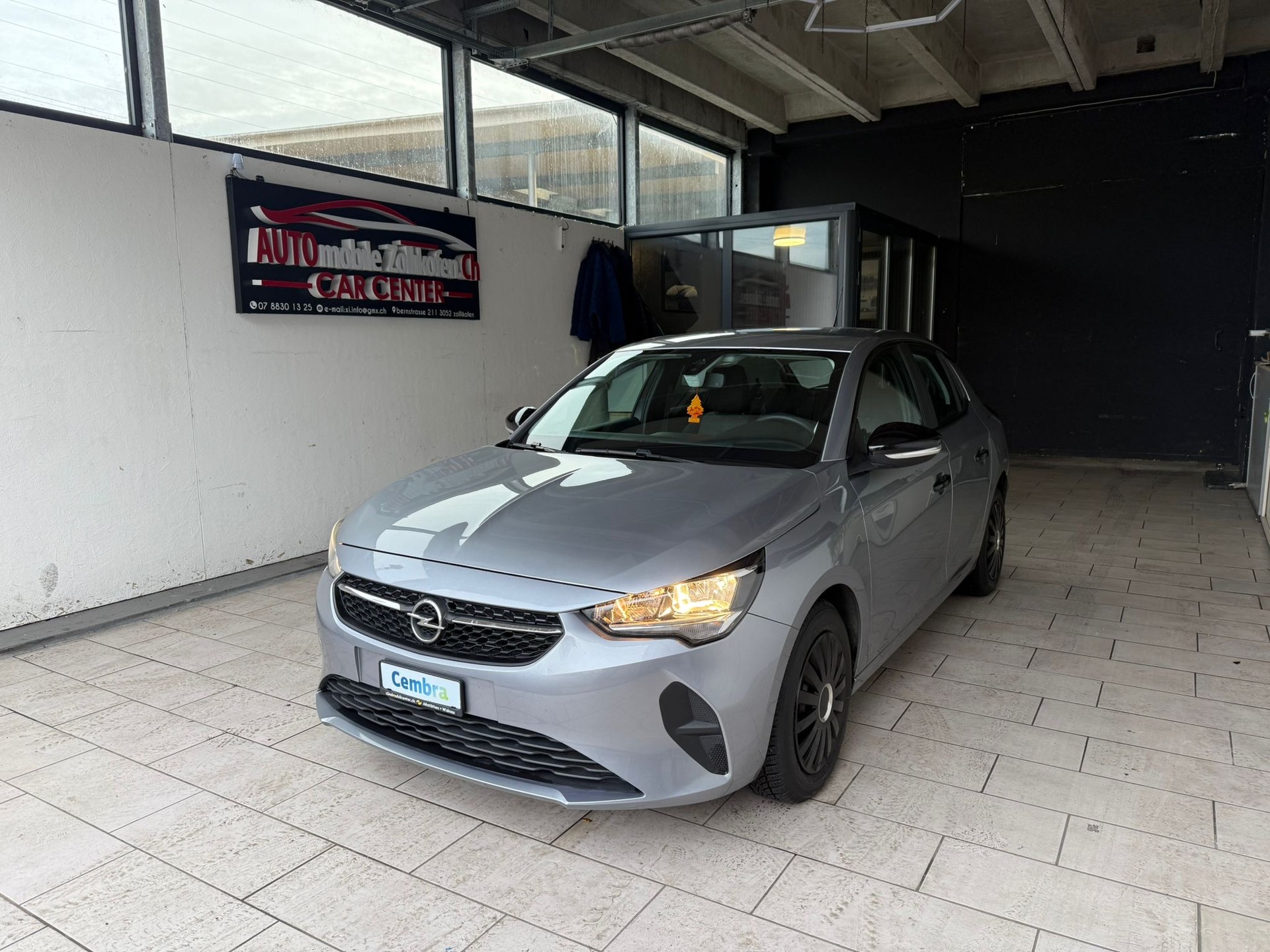 OPEL Corsa 1.2 TP Edition-image-3
