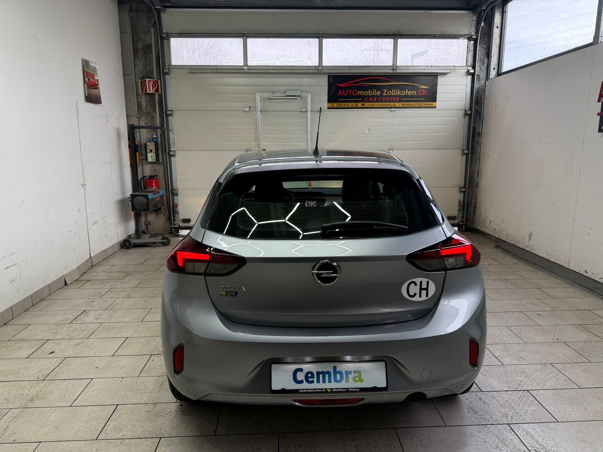 OPEL Corsa 1.2 TP Edition-image-4