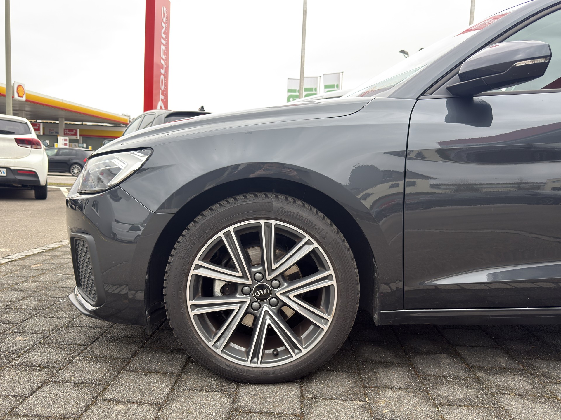 AUDI A1 Sportback 1.0 30 TFSI Attraction S-Tronic-image-23