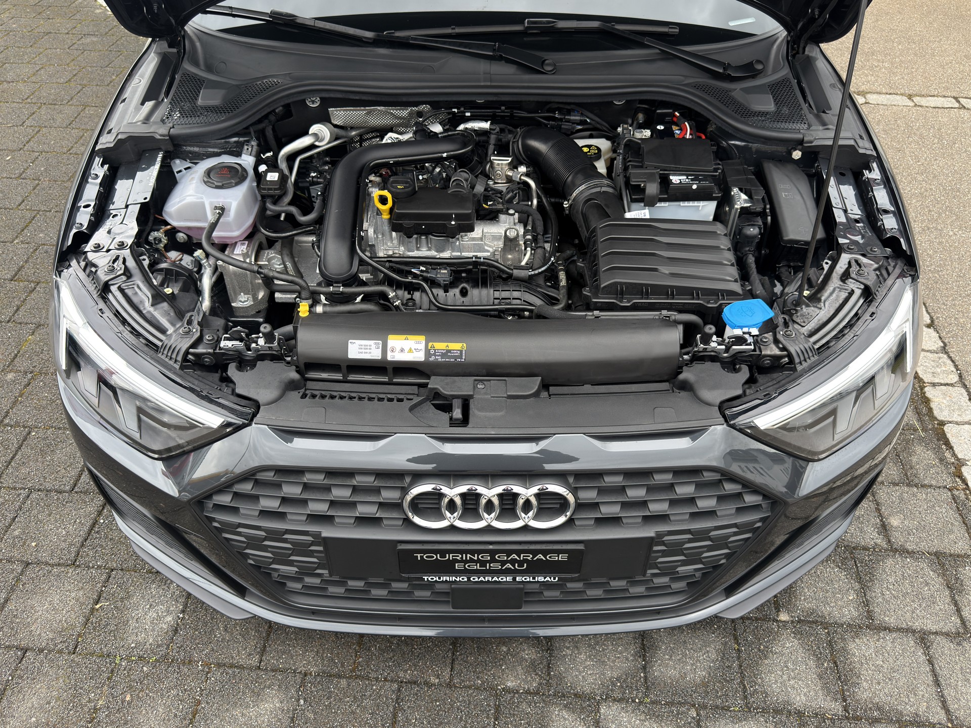 AUDI A1 Sportback 1.0 30 TFSI Attraction S-Tronic-image-21
