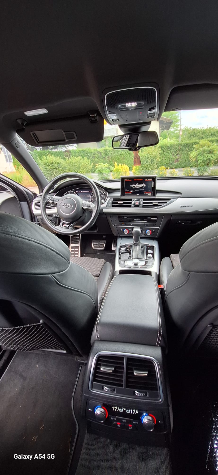 AUDI A6 Avant 2.0 TDI quattro S-tronic-image-11