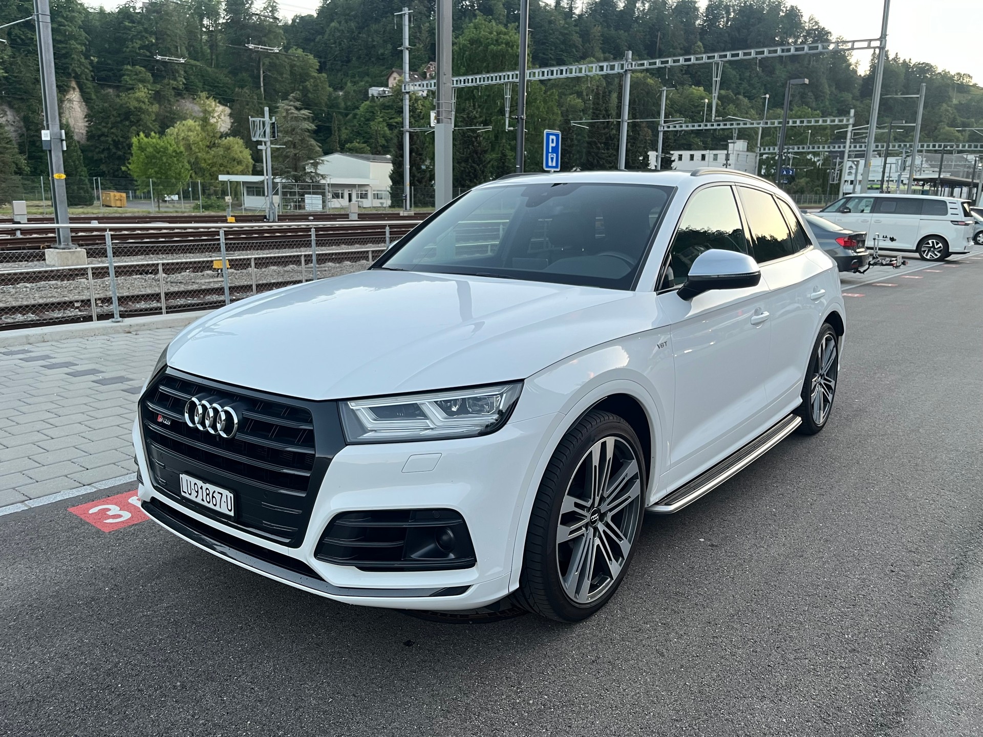 AUDI SQ5 3.0 TFSI quattro S-tronic-image-0