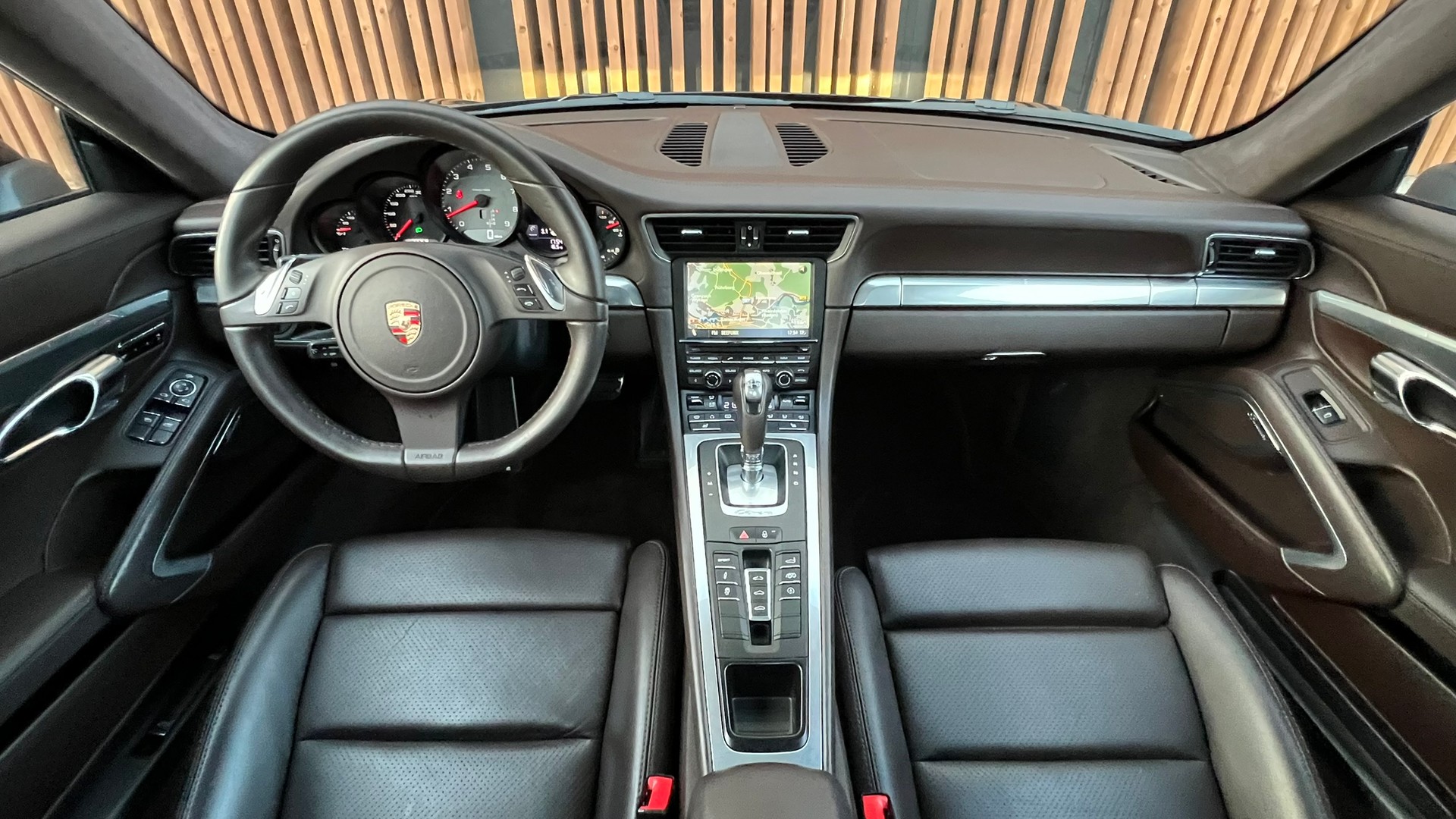 PORSCHE 911 CARRERA S PDK l 400 PS-image-18
