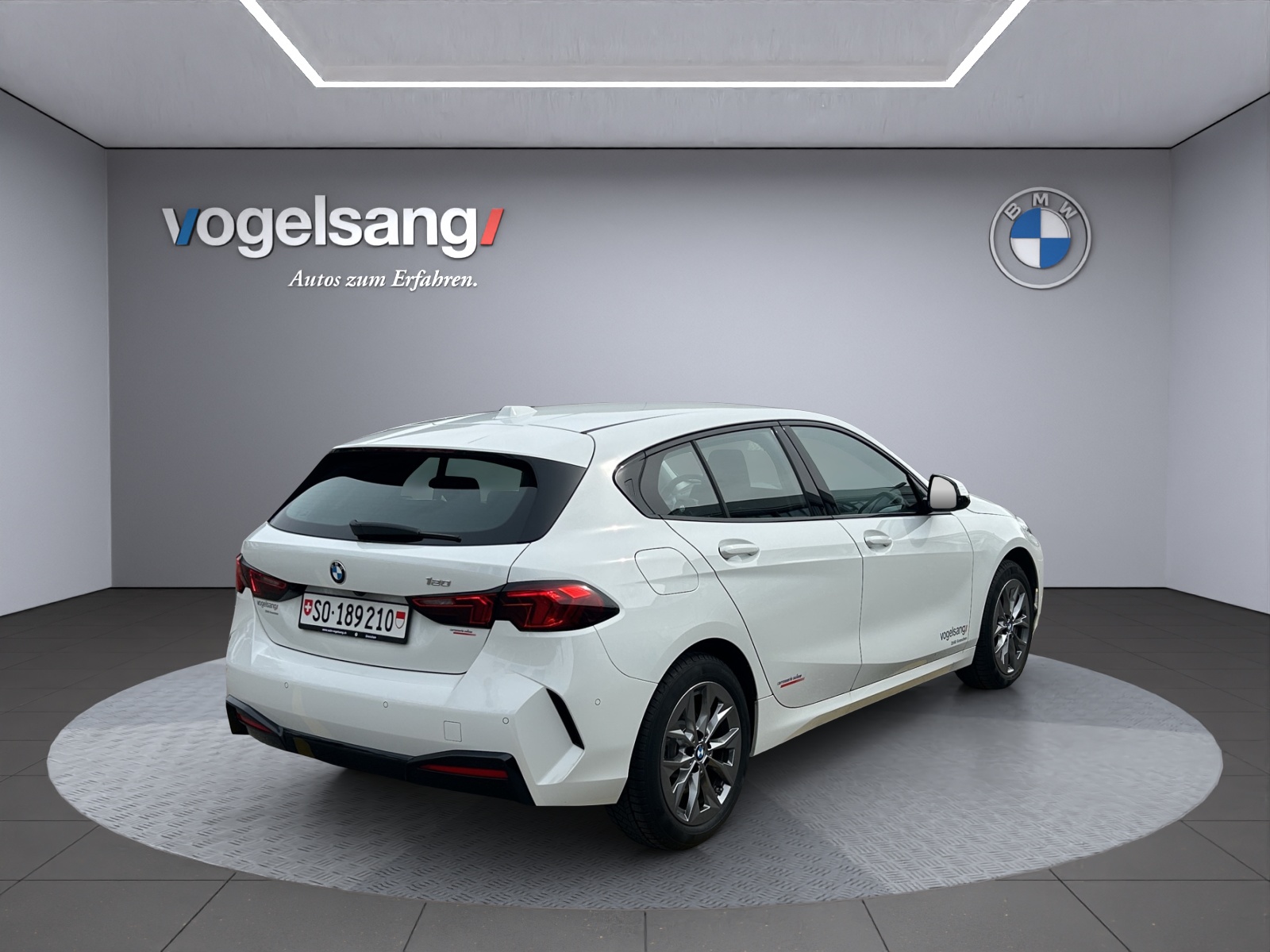 BMW 120 Steptronic-image-10