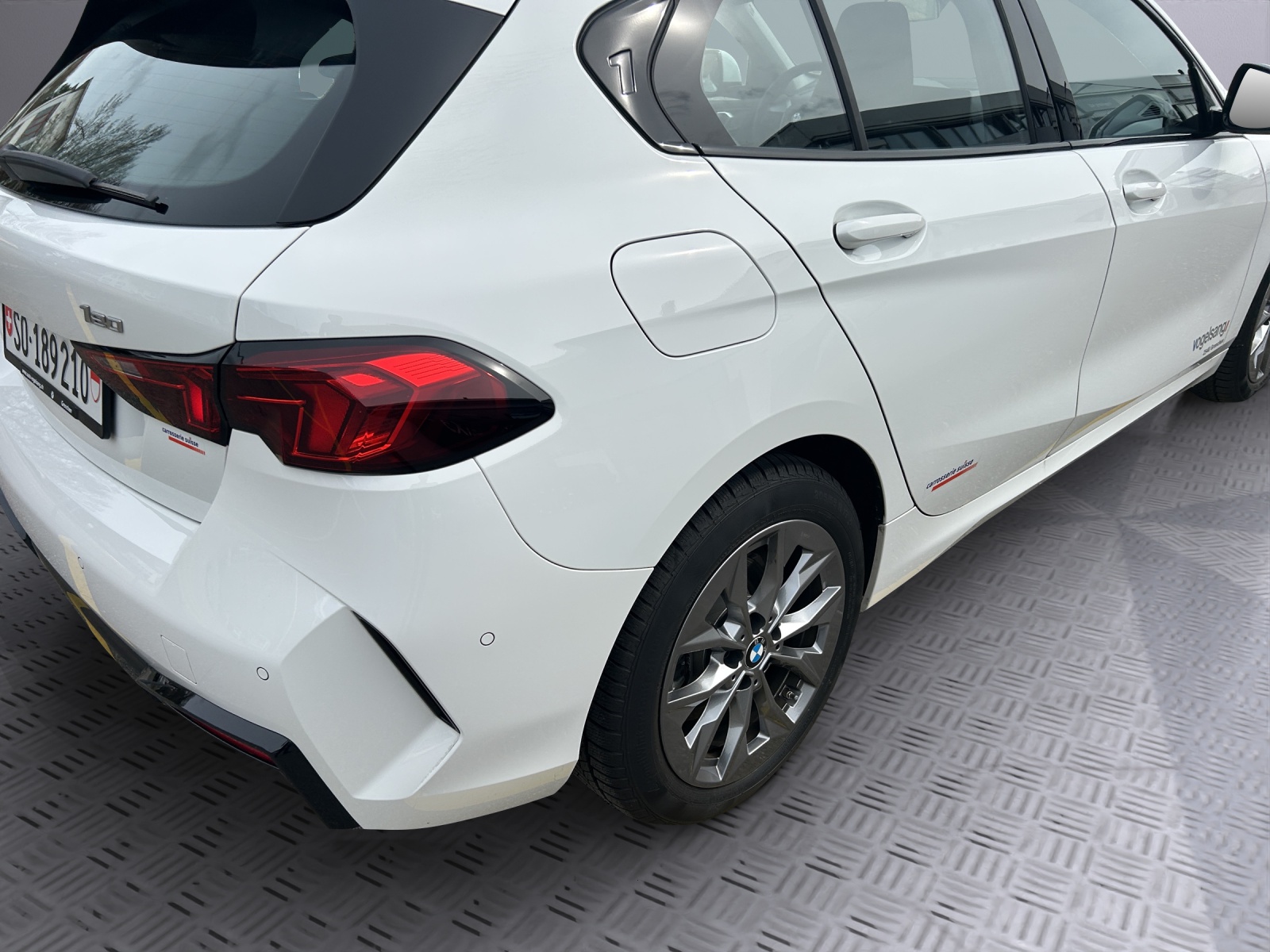 BMW 120 Steptronic-image-13