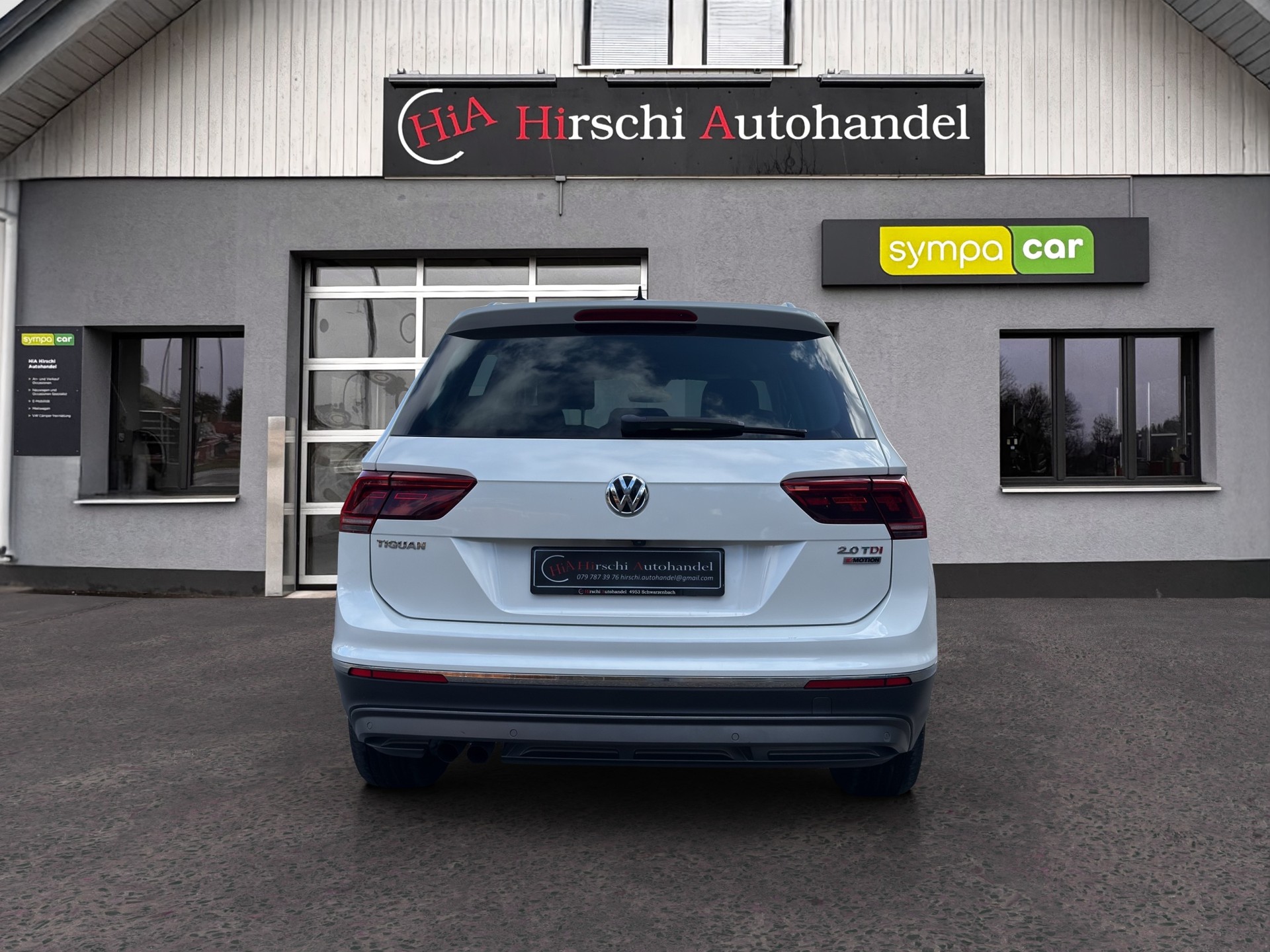 VW Tiguan 2.0 TDI SCR Highline 4Motion DSG-image-8
