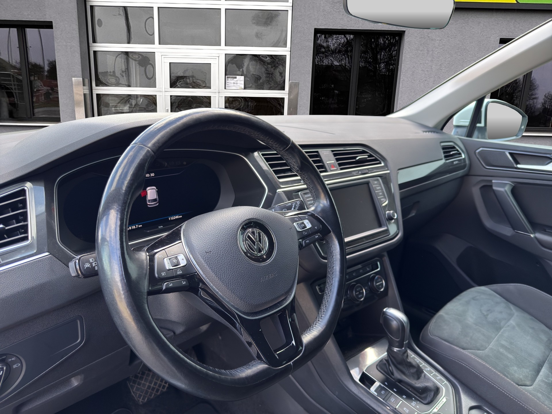 VW Tiguan 2.0 TDI SCR Highline 4Motion DSG-image-10