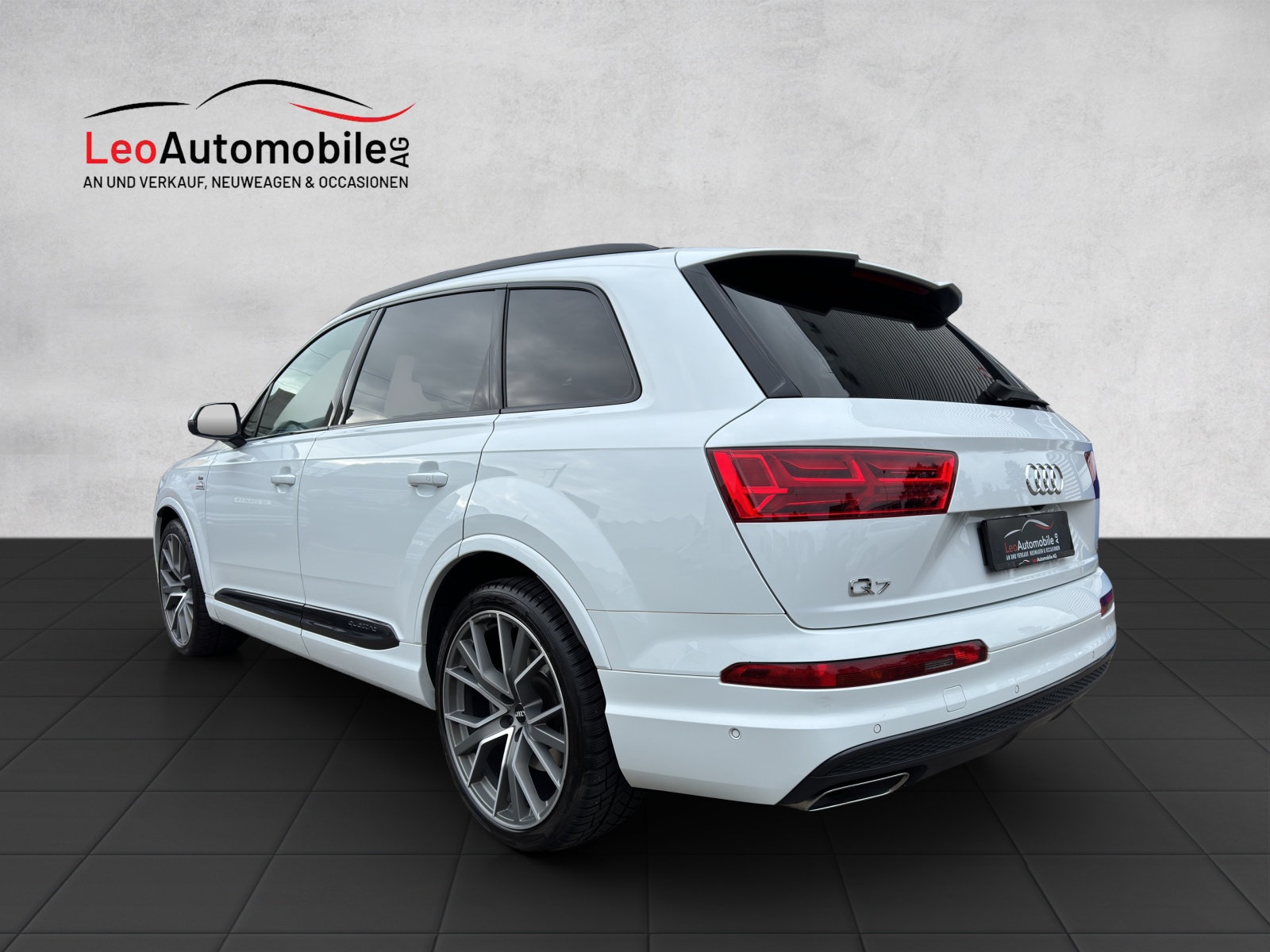 AUDI Q7 50 TDI quattro tiptronic-showroom-element-2