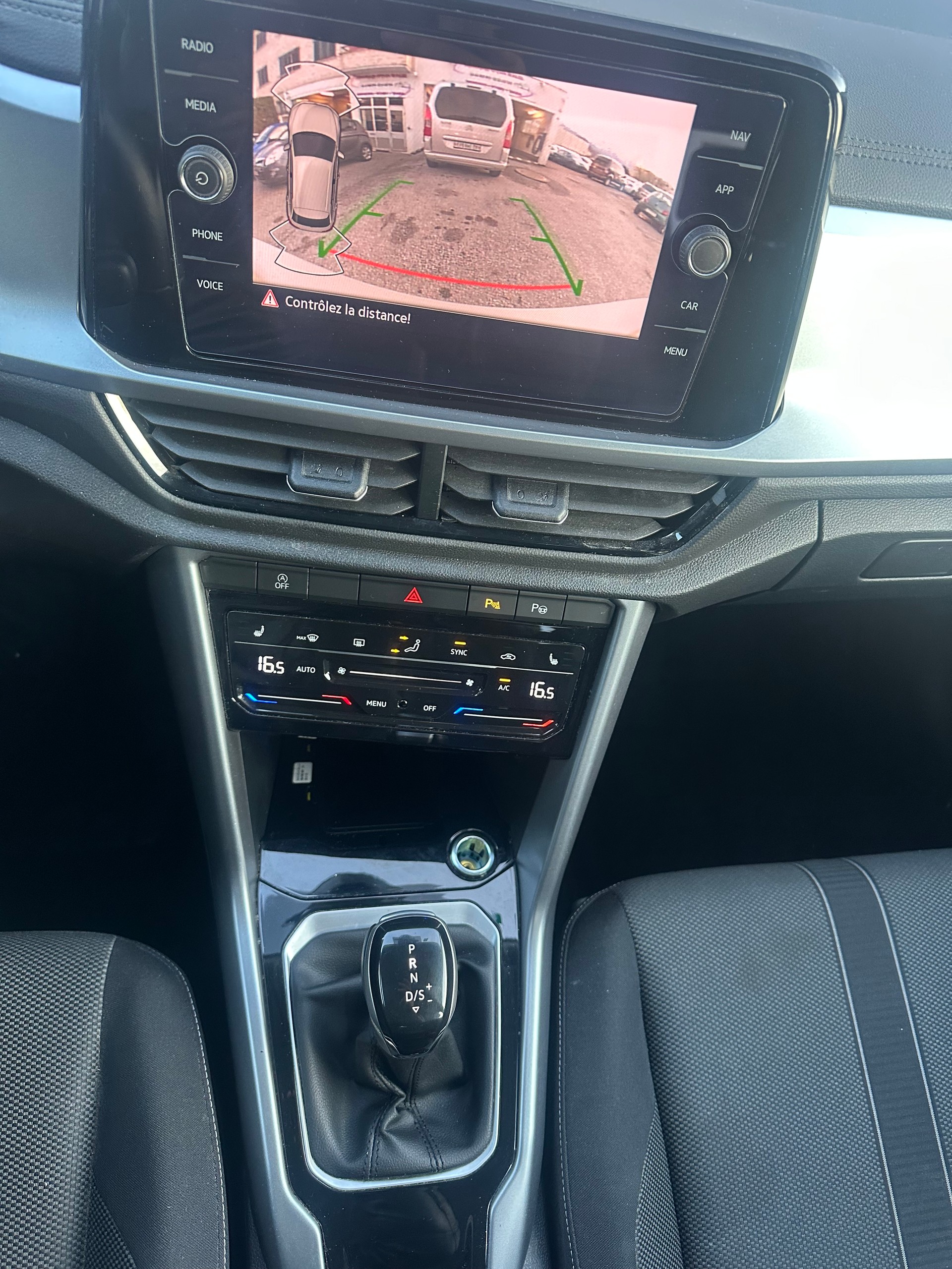 VW T-Roc 1.5 TSI EVO Life DSG-image-12