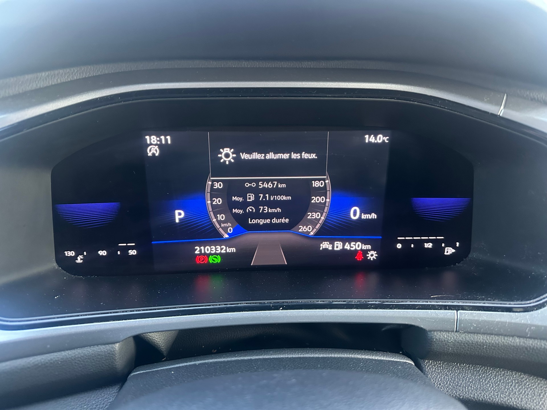 VW T-Roc 1.5 TSI EVO Life DSG-image-11