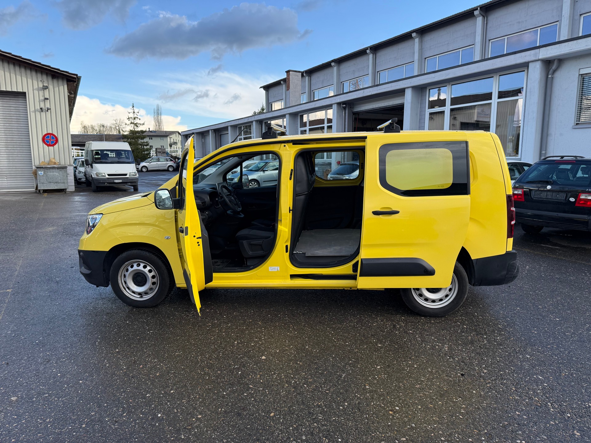 OPEL Combo 1.5 Cargo XL Dynamic s/s Erhöhte Nutzlast-image-5