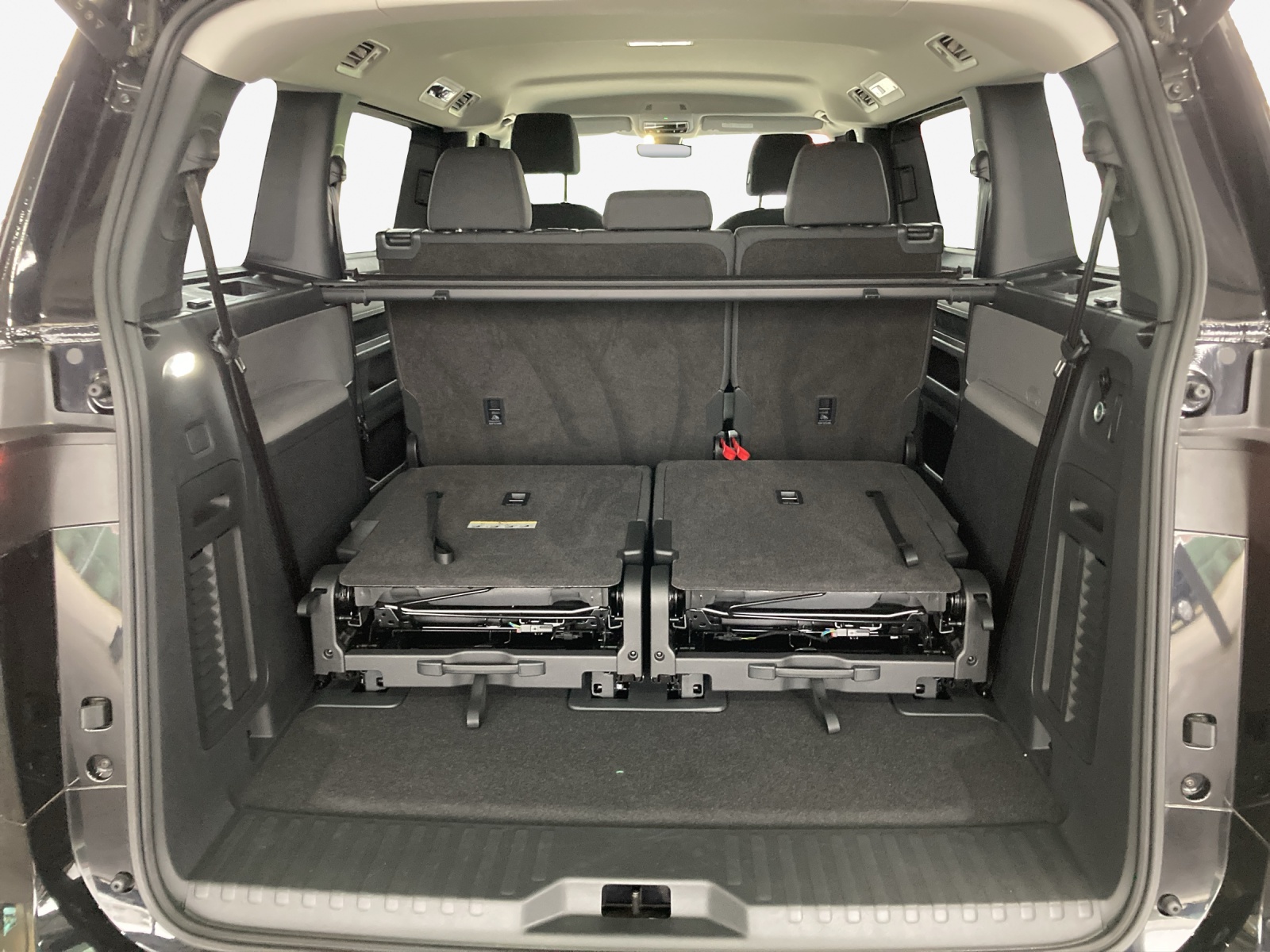 VW ID.Buzz LWB Pro-image-13