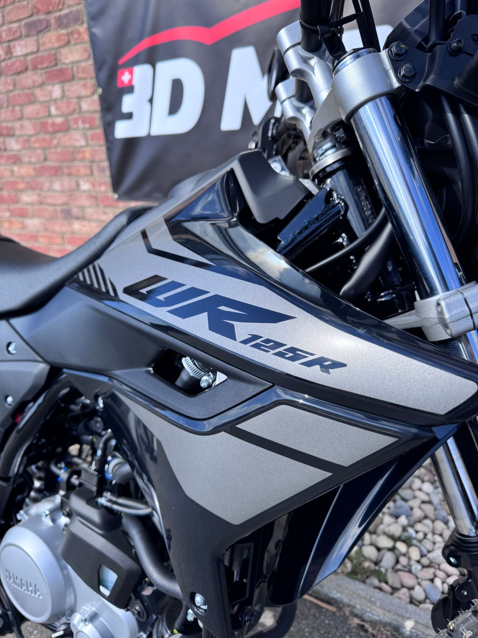 YAMAHA WR 125-image-8