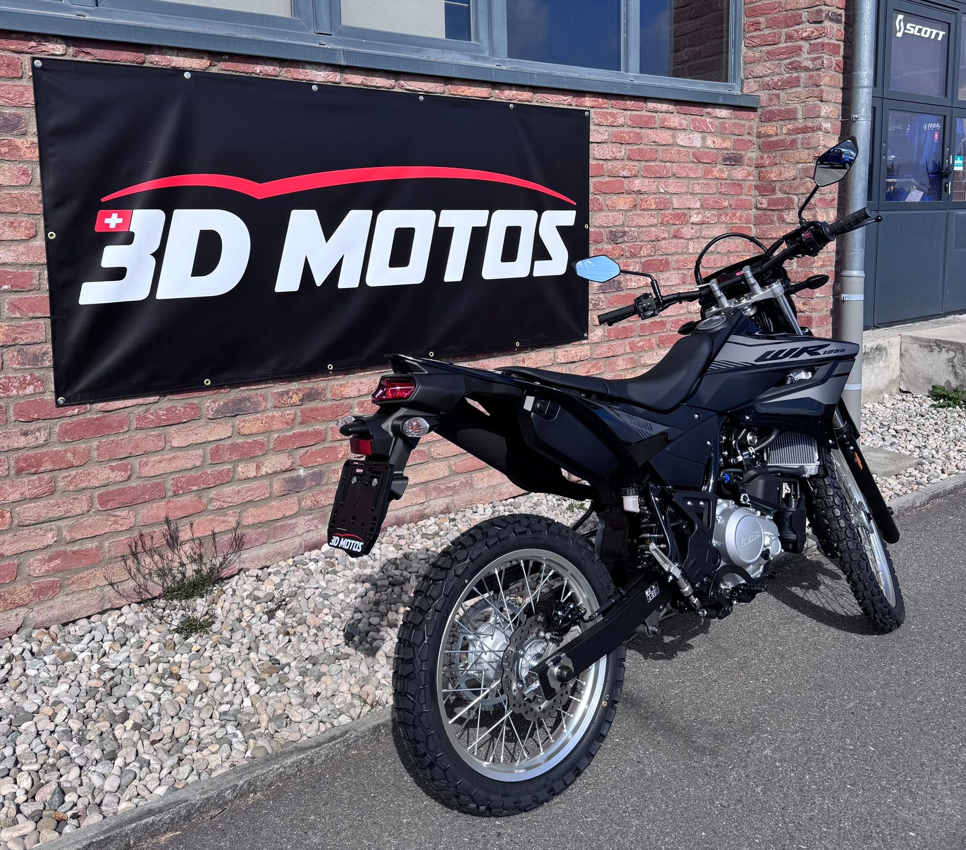 YAMAHA WR 125-showroom-element-2