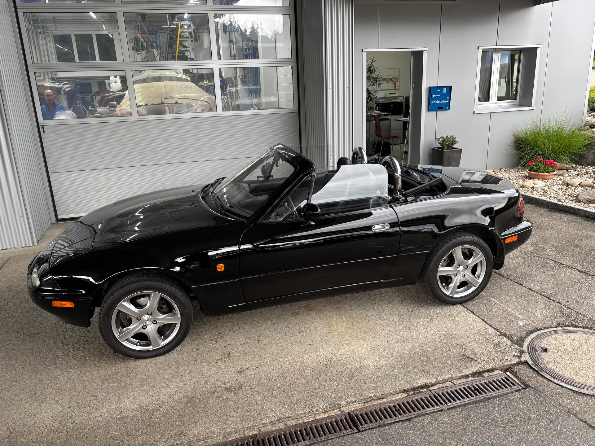 MAZDA MX-5-image-5
