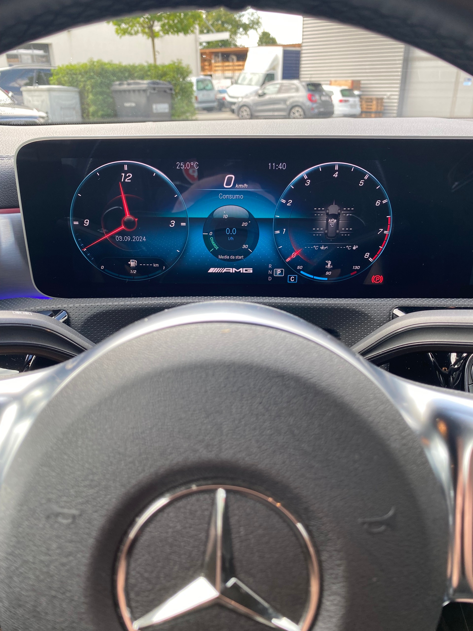MERCEDES-BENZ CLA Shooting Brake 35 AMG 4Matic 7G-DCT VOLLAUSSTATTUNG-image-7