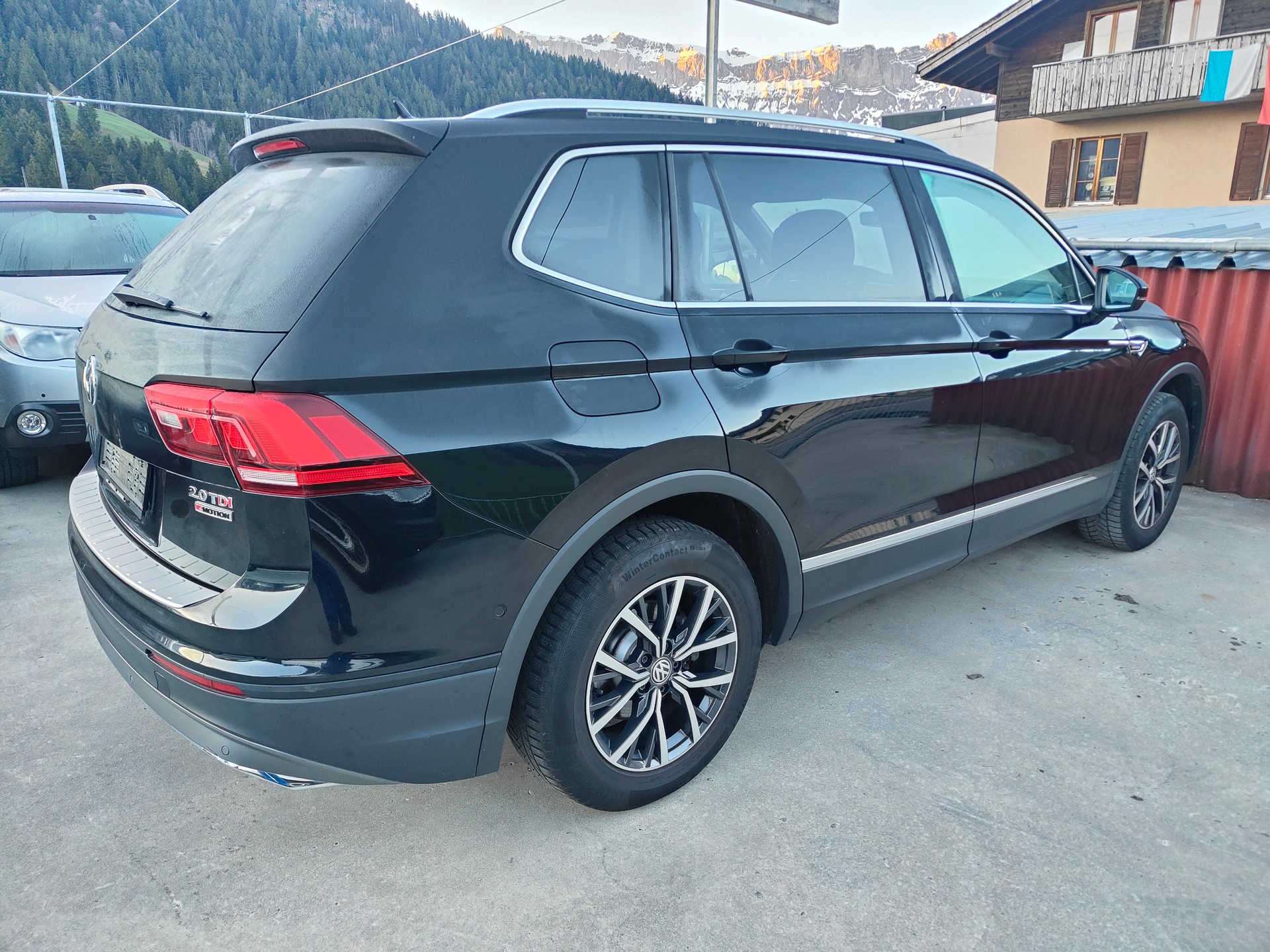 VW Tiguan Allspace 2.0 TDI SCR Comfortline 4MotionDSG-image-2