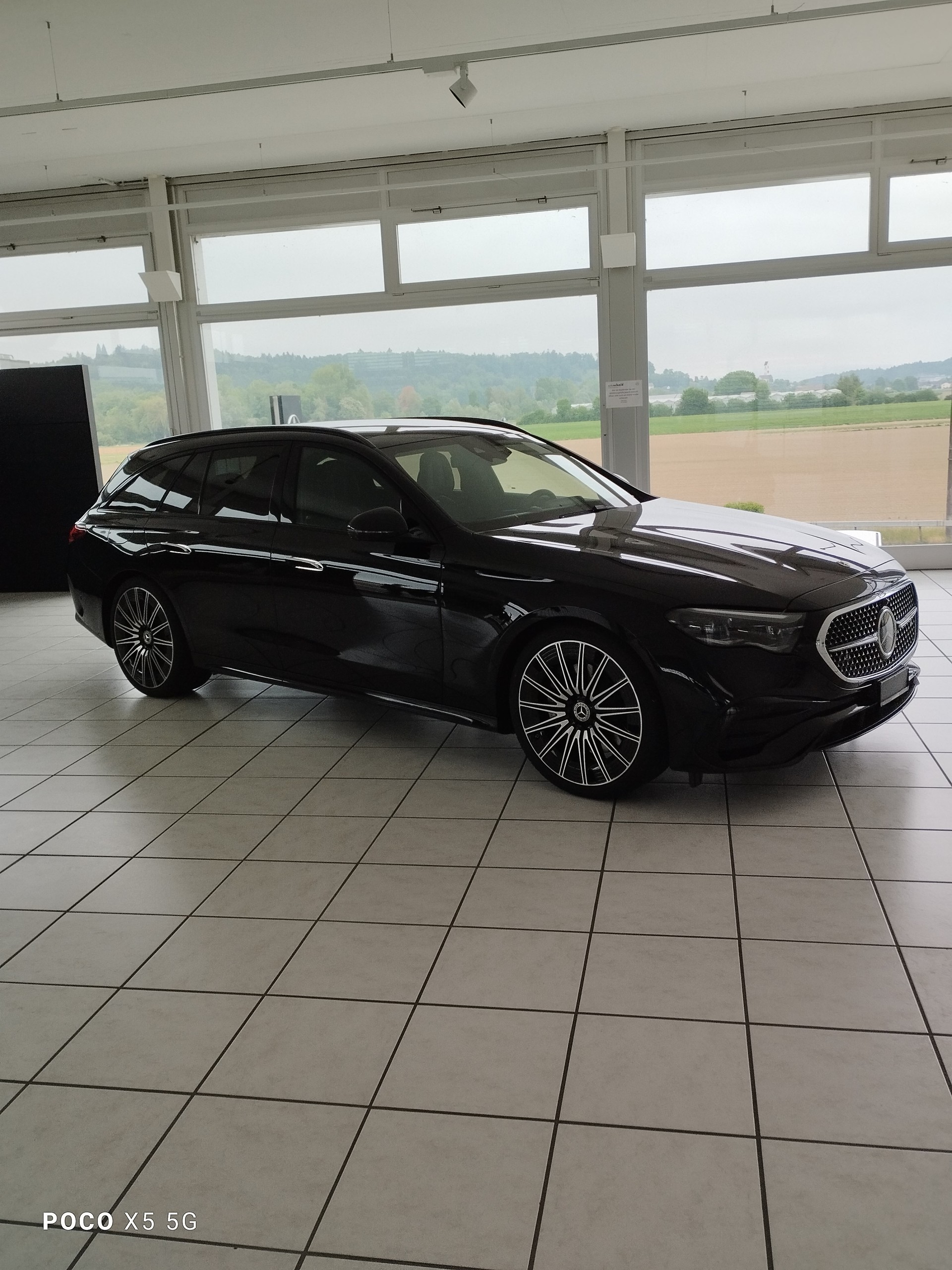 MERCEDES-BENZ E 450 T 4Matic-image-0