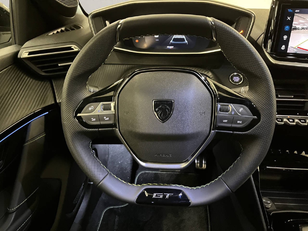 PEUGEOT 208 1.2 Hybrid 145 GT-image-6