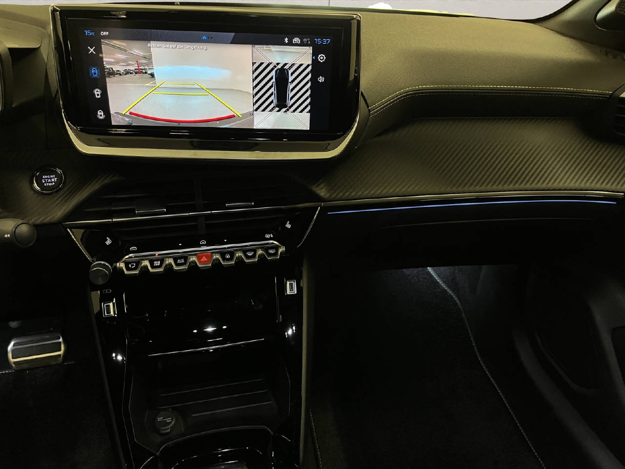 PEUGEOT 208 1.2 Hybrid 145 GT-image-7