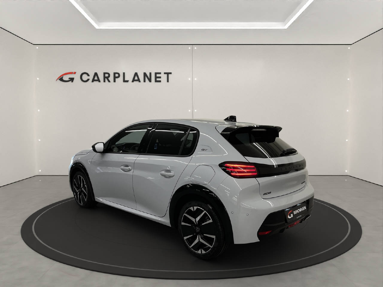 PEUGEOT 208 1.2 Hybrid 145 GT-image-2