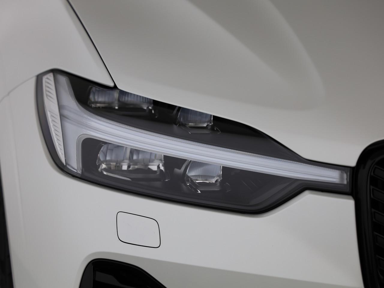 VOLVO XC60 2.0 T8 TE Black Edition eAWD-image-5