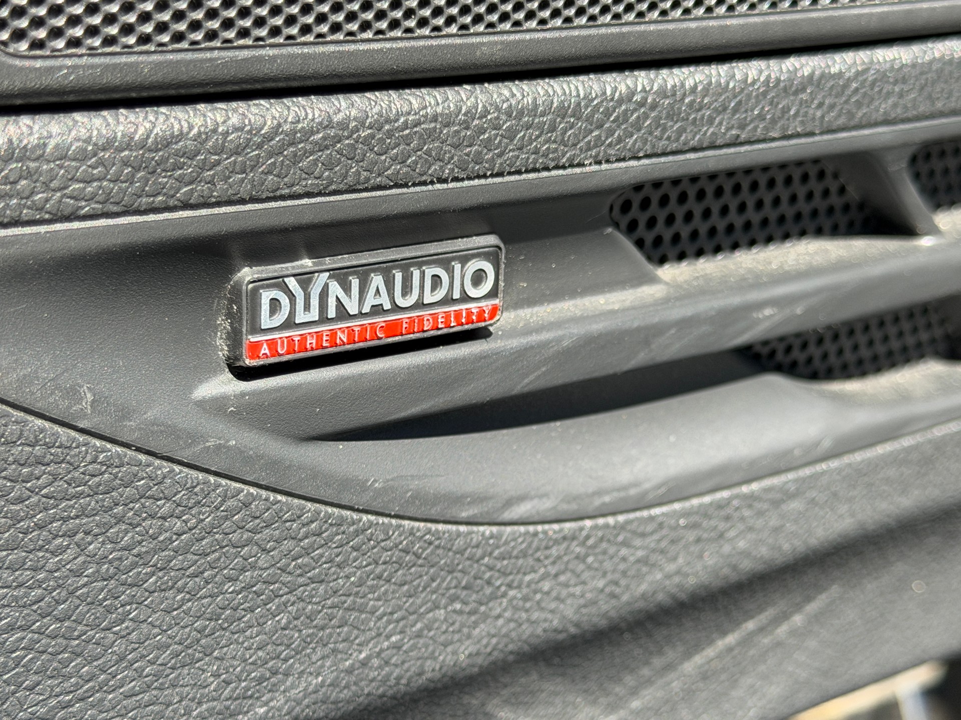 VW Eos 2.0 TSI Fashion DSG-image-8