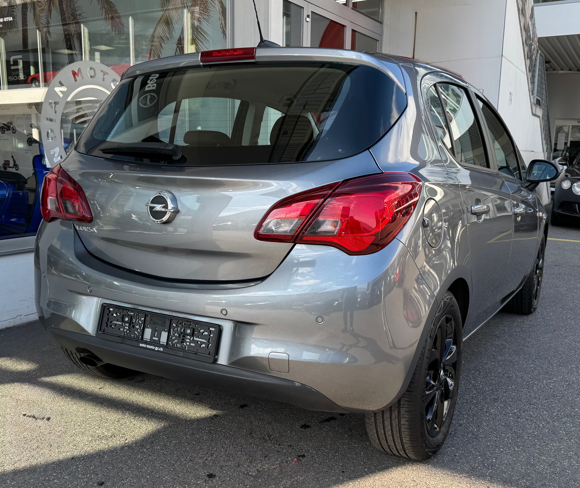 OPEL Corsa 1.4 EcoTec 120 Years Edition-image-4