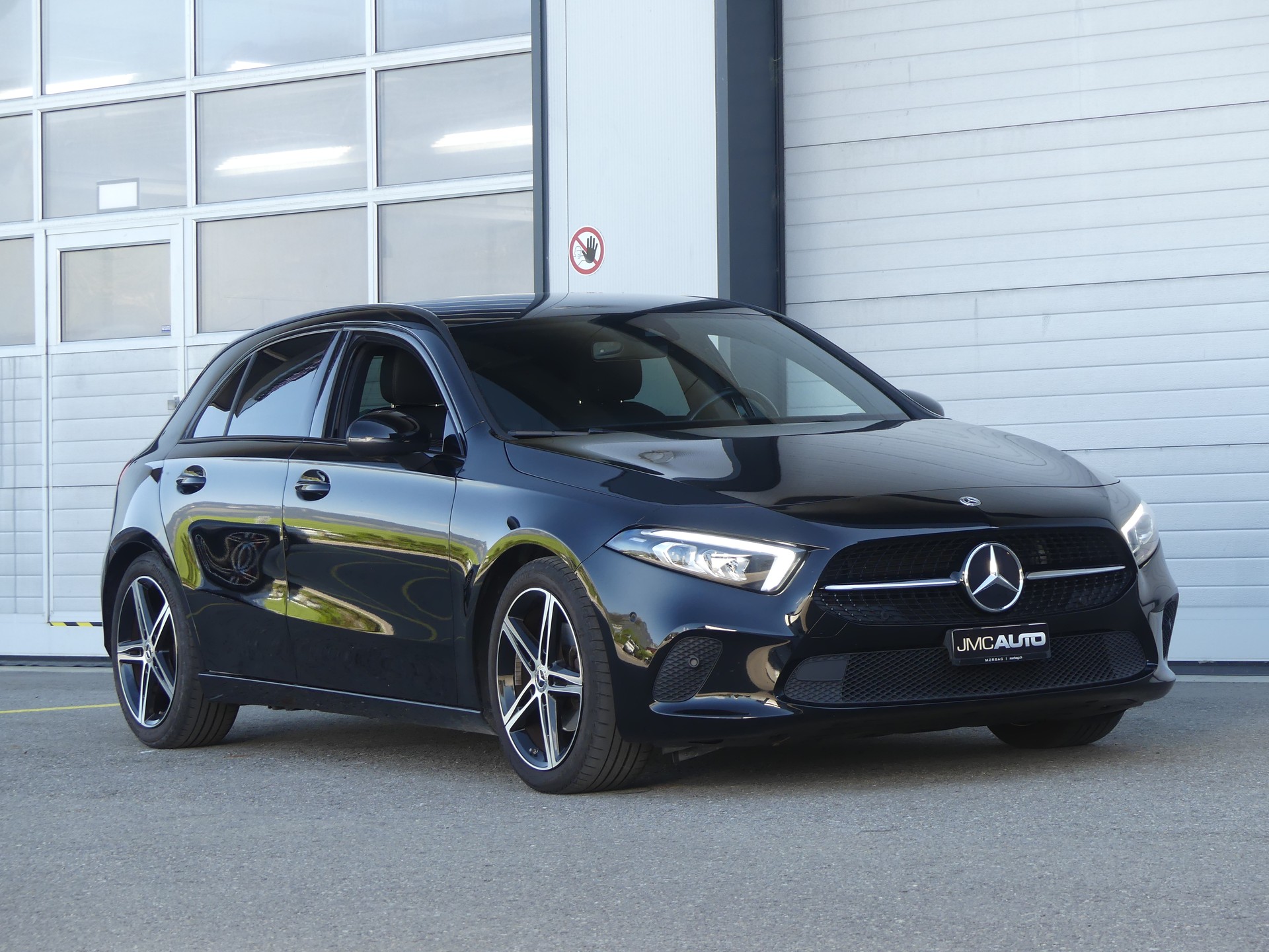 MERCEDES-BENZ A 180 Night Star-image-1