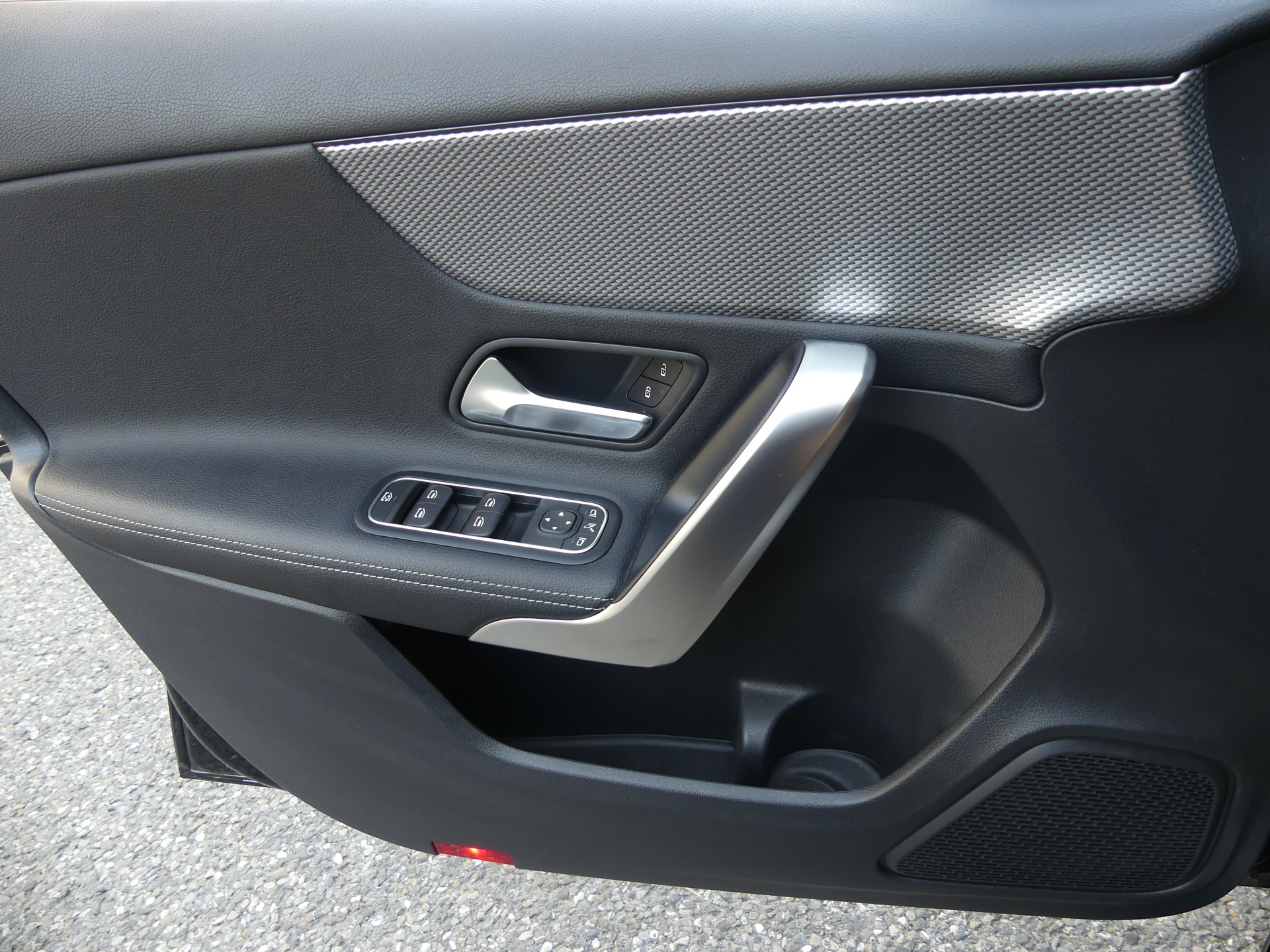 MERCEDES-BENZ A 180 Night Star-image-9