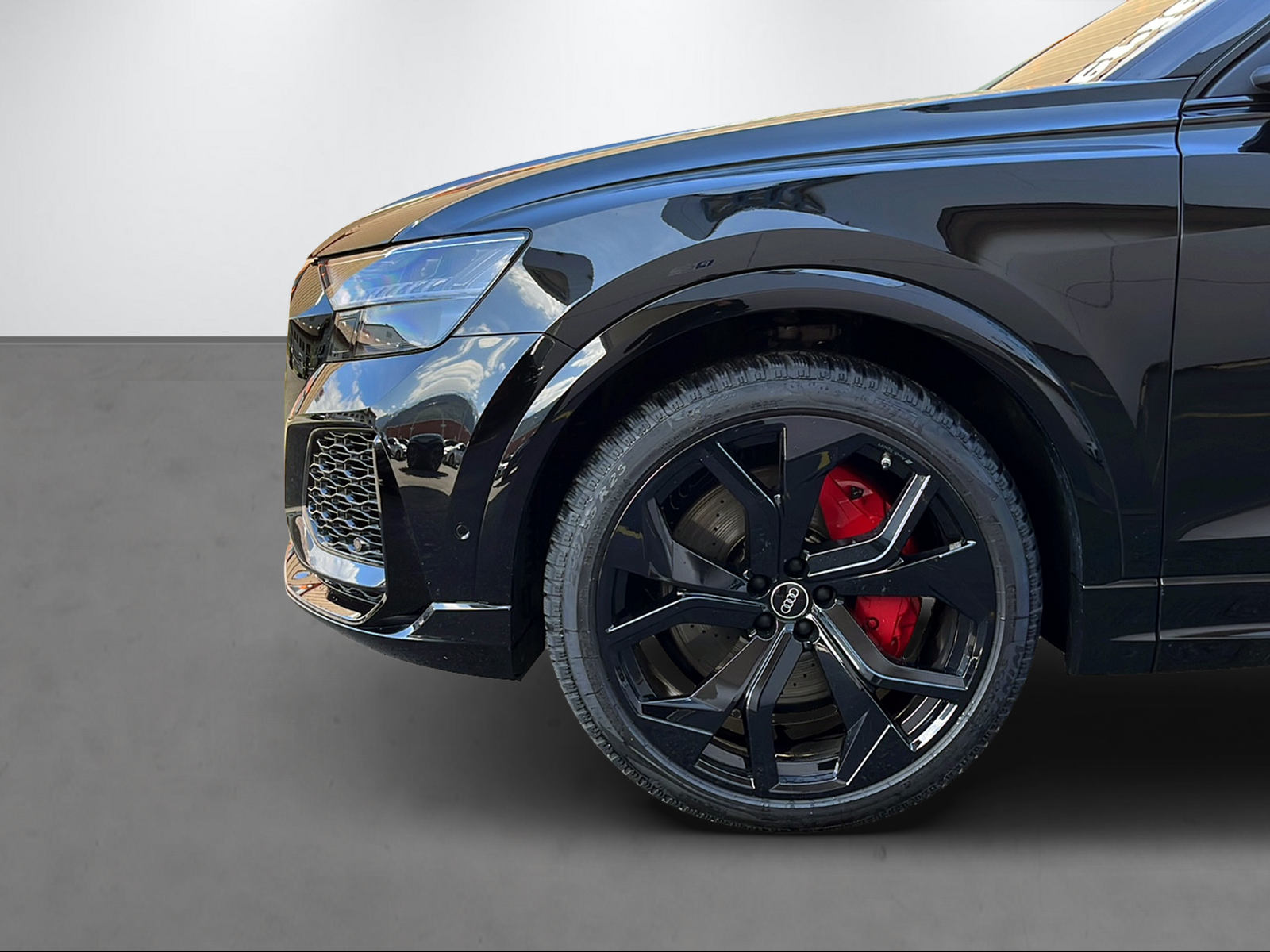 AUDI RS Q8 4.0 V8 TFSI quattro T-Tronic-image-4