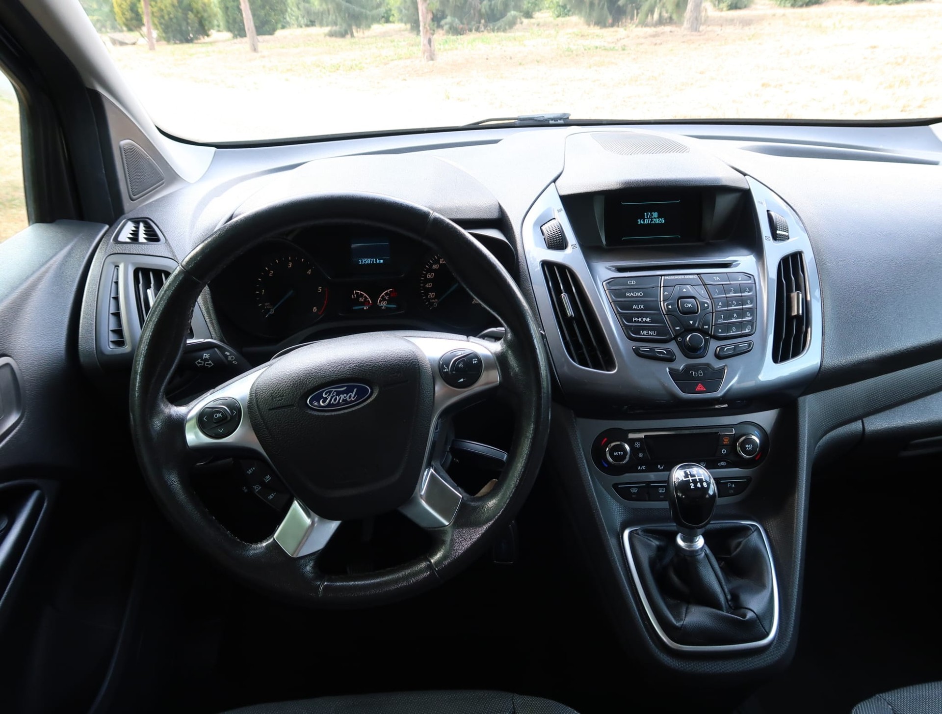 FORD Grand Tourneo Connect 7Platz 1.5 EcoBlue Titanium-image-11