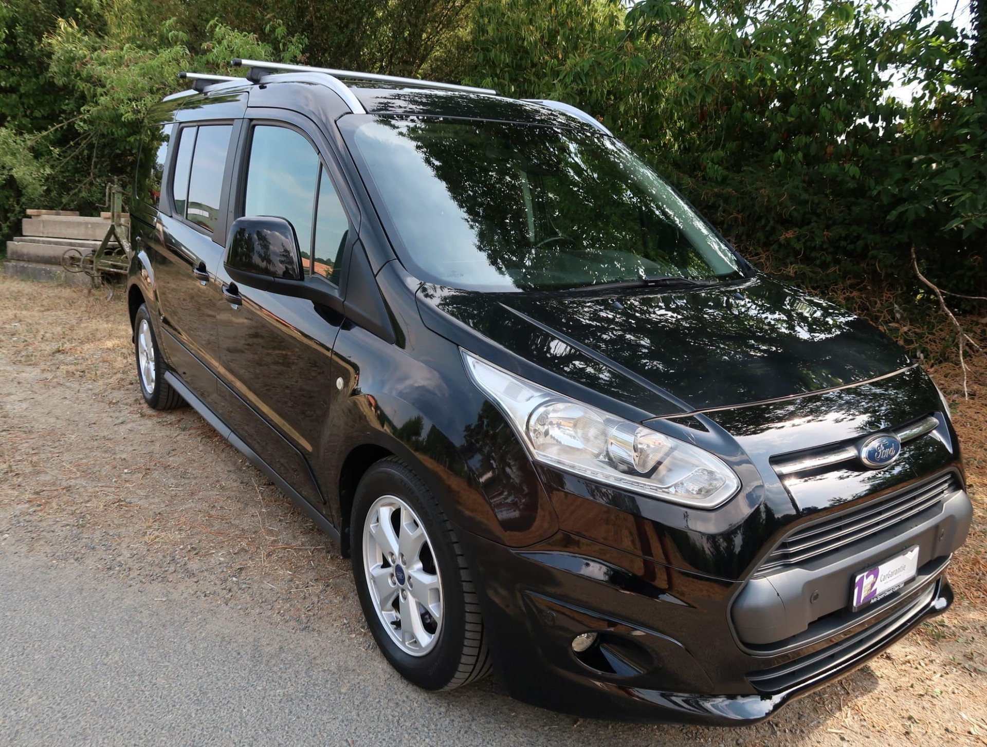 FORD Grand Tourneo Connect 7Platz 1.5 EcoBlue Titanium-showroom-element-2