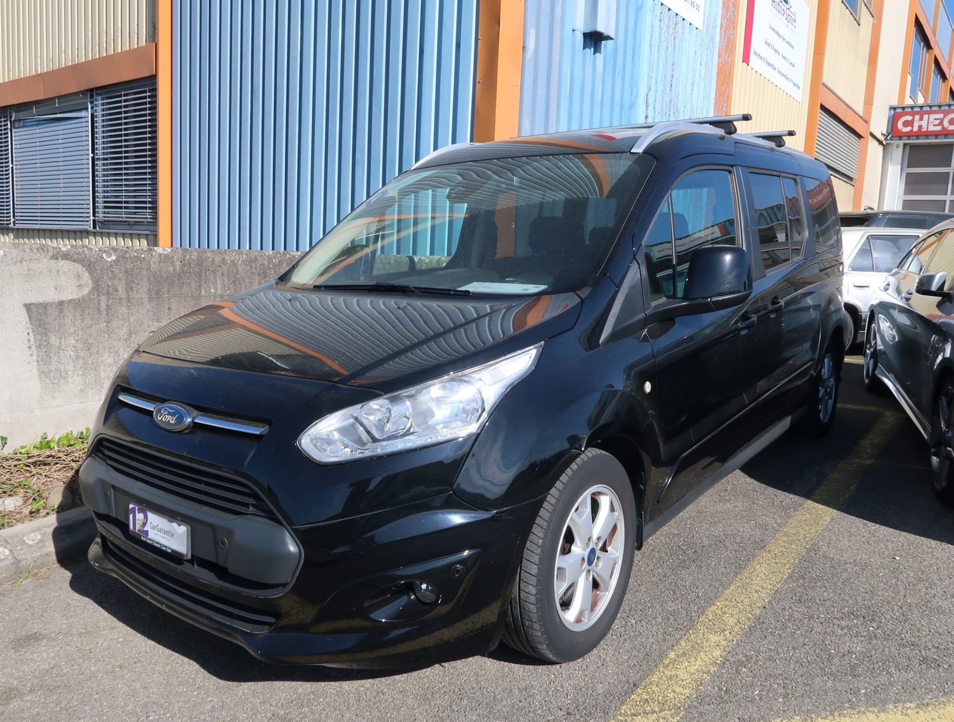 FORD Grand Tourneo Connect 7Platz 1.5 EcoBlue Titanium-image-0