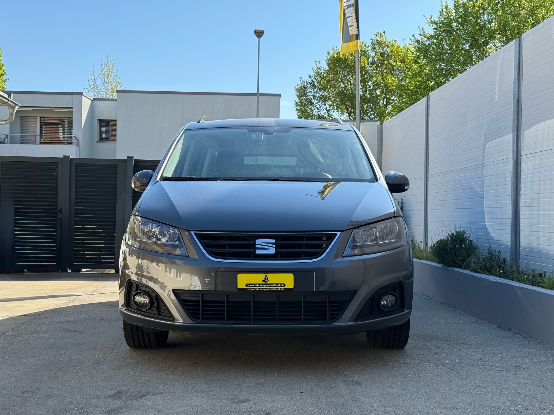 SEAT Alhambra 2.0 TDI Style Advanced DSG 7Plätze – Frisch MFK / Service / Zahnriemen neu-image-1