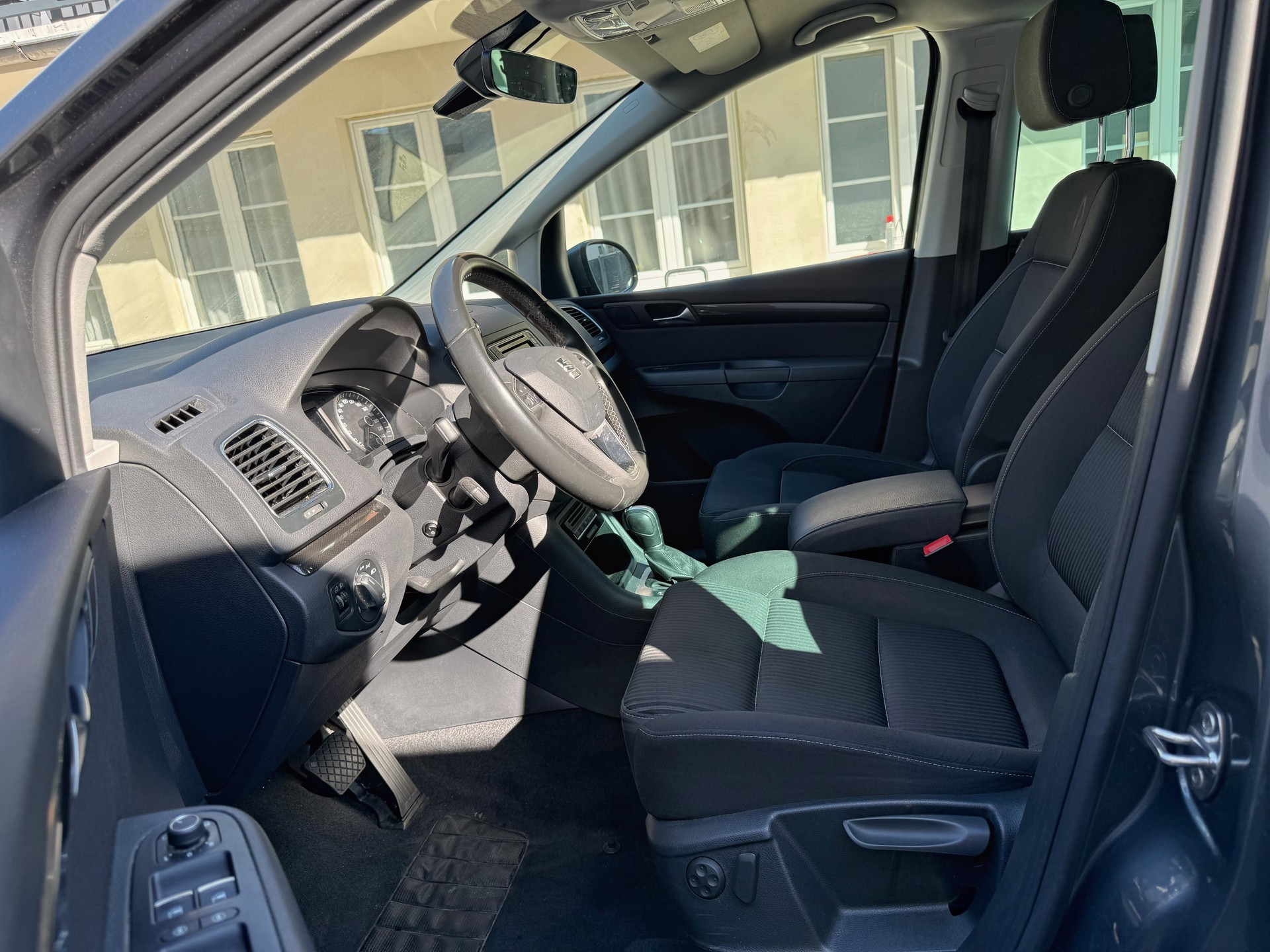 SEAT Alhambra 2.0 TDI Style Advanced DSG 7Plätze – Frisch MFK / Service / Zahnriemen neu-image-13