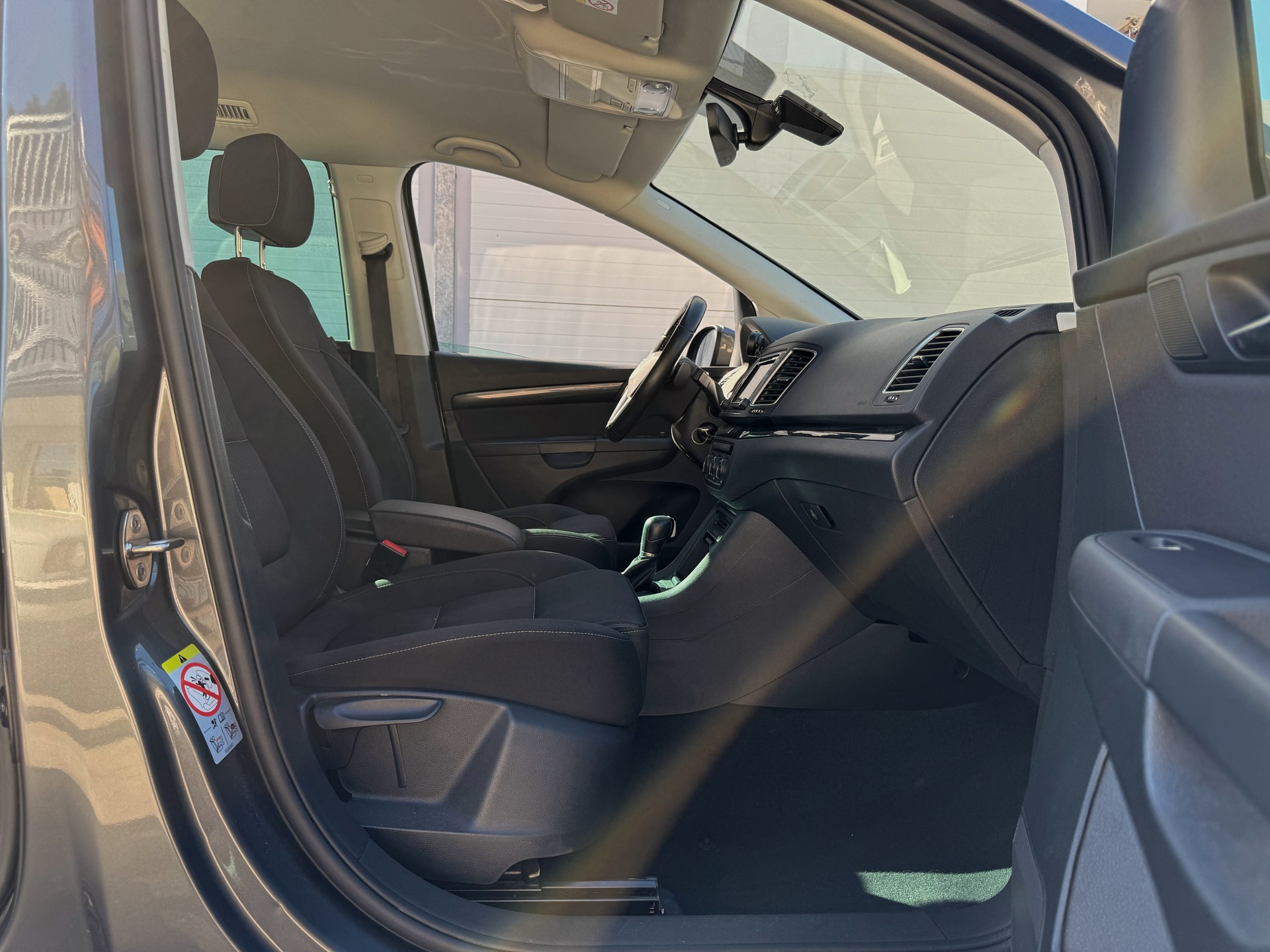 SEAT Alhambra 2.0 TDI Style Advanced DSG 7Plätze – Frisch MFK / Service / Zahnriemen neu-image-4