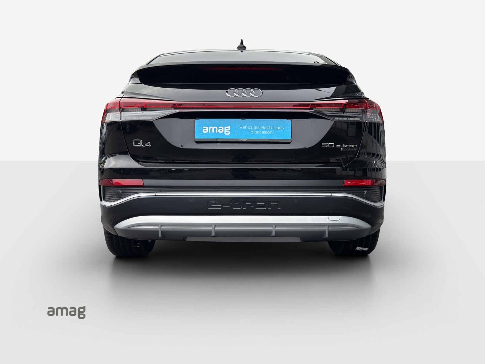 AUDI Q4 Sportback e-tron 50 quattro-image-4