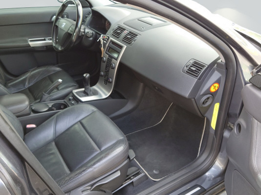 VOLVO V50 T5 AWD Summum-image-6