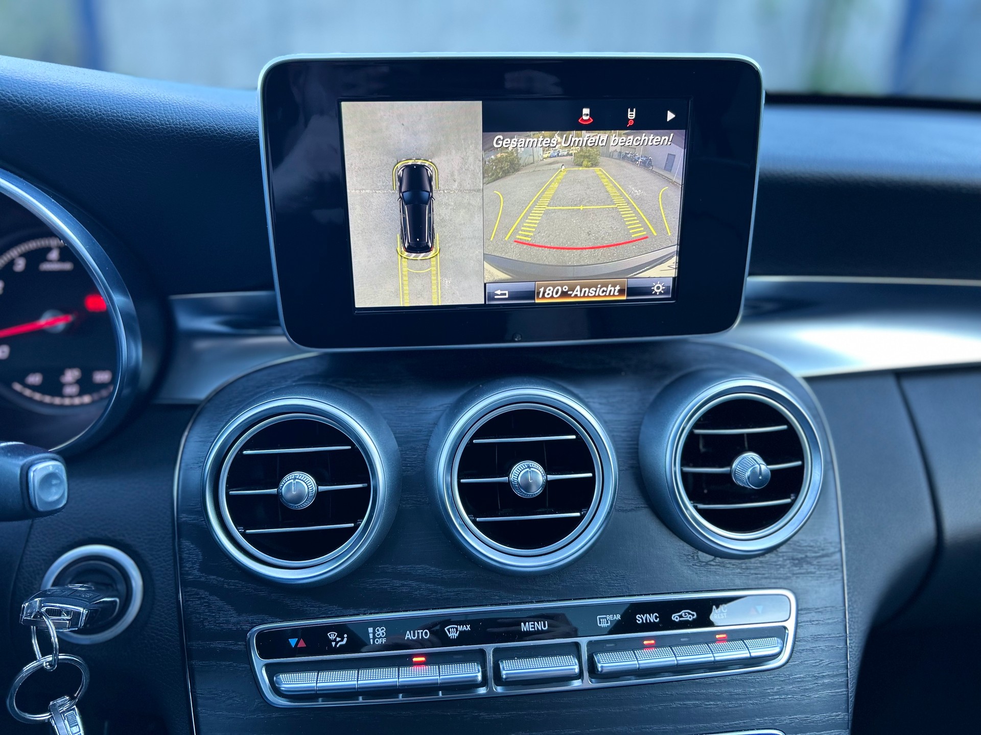 MERCEDES-BENZ C 400 Avantgarde 4Matic 7G-Tronic-image-12